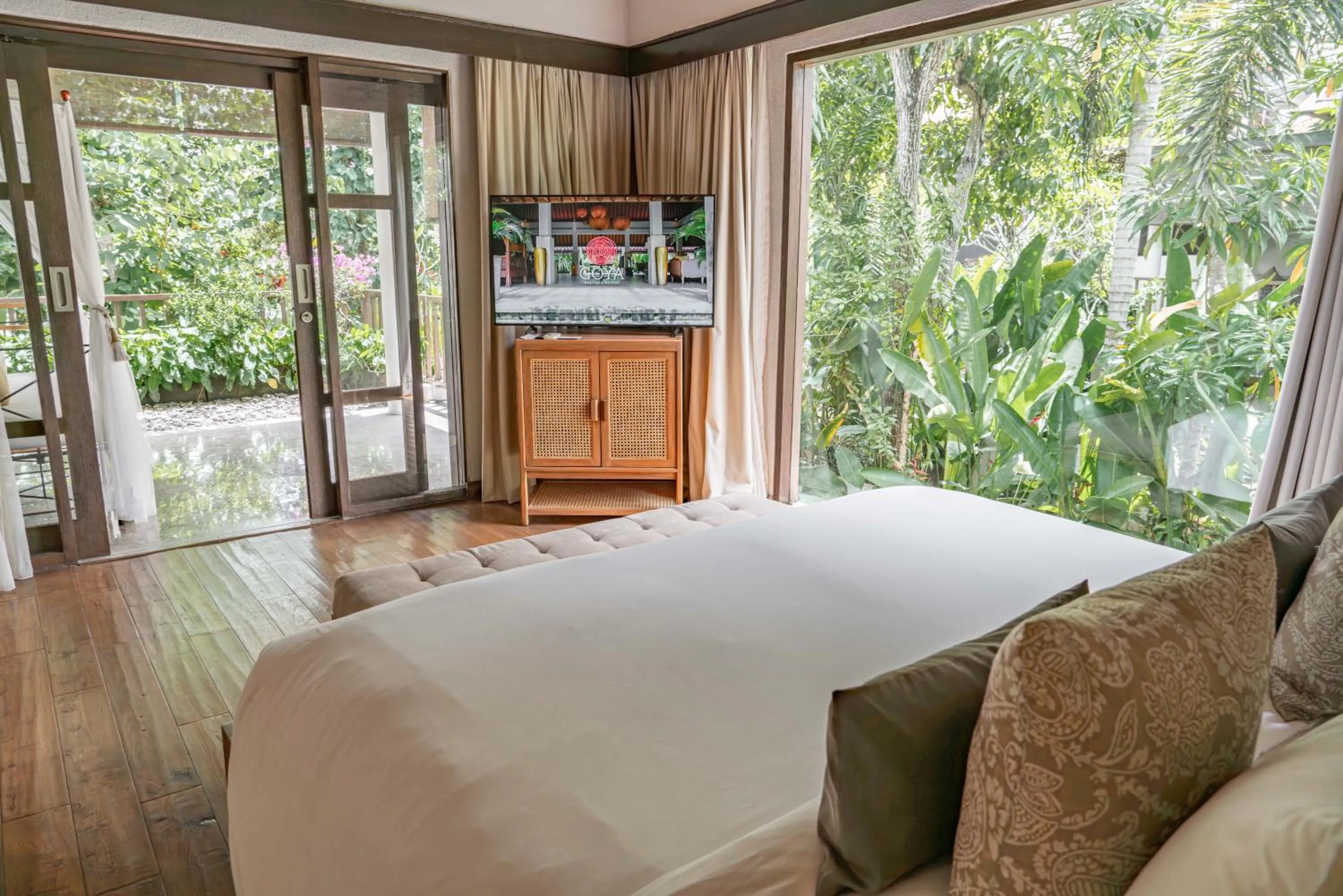 Bed in Goya Boutique Resort