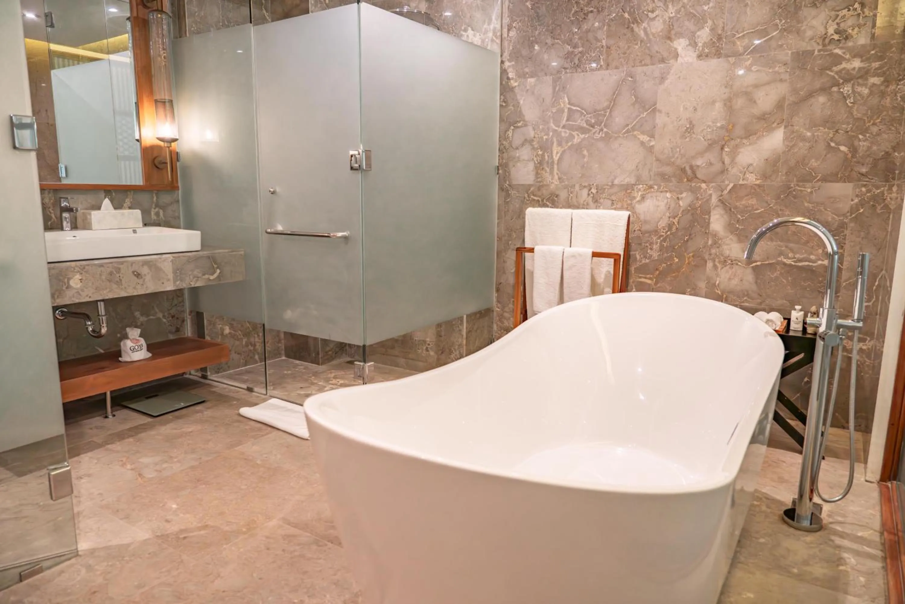 Shower in Goya Boutique Resort