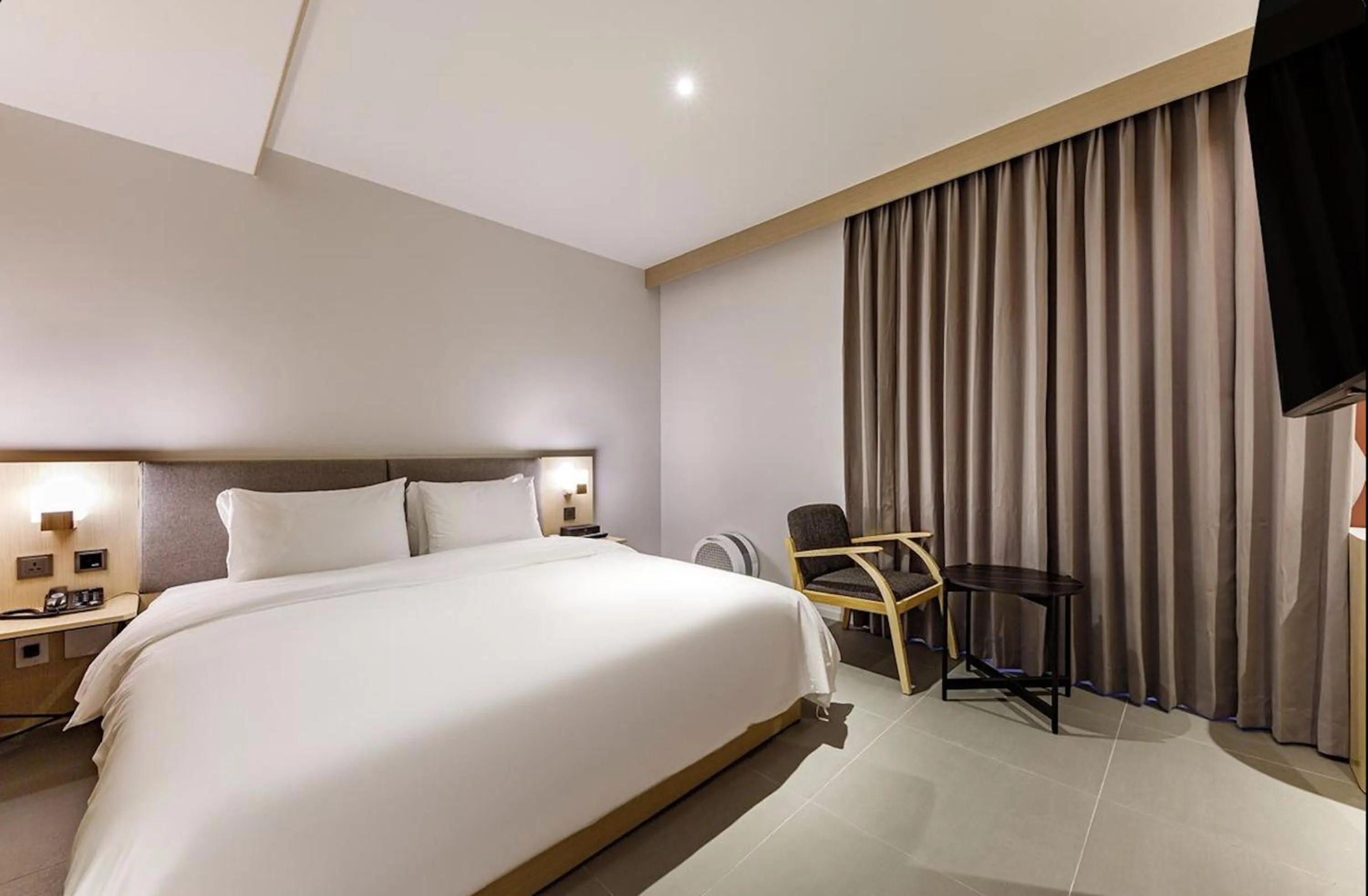 Bed in Daegu Hound Hotel Dongchon Amusement Park