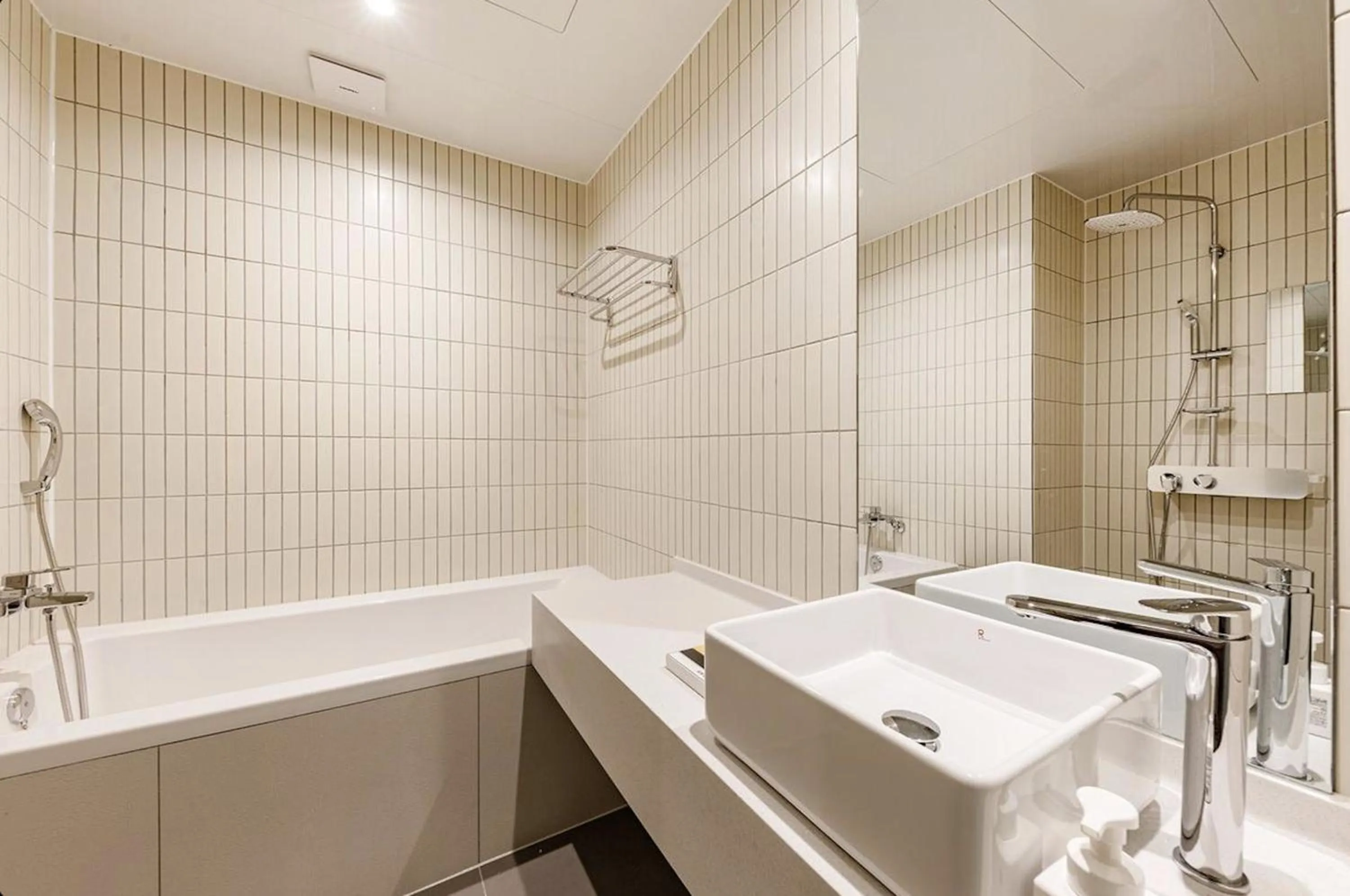 Daegu Hound Hotel Dongchon Amusement Park