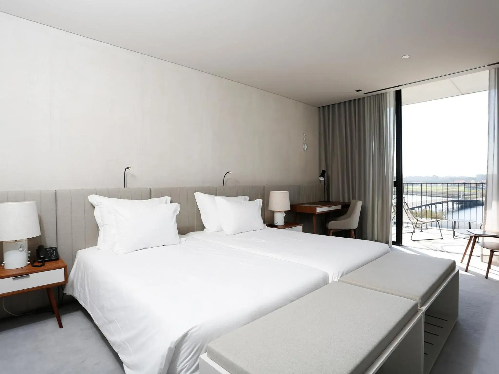 Twin Room with Extra Bed in Montebelo Vista Alegre Ílhavo Hotel Twin Room with Extra Bed in Montebelo Vista Alegre Ílhavo Hotel