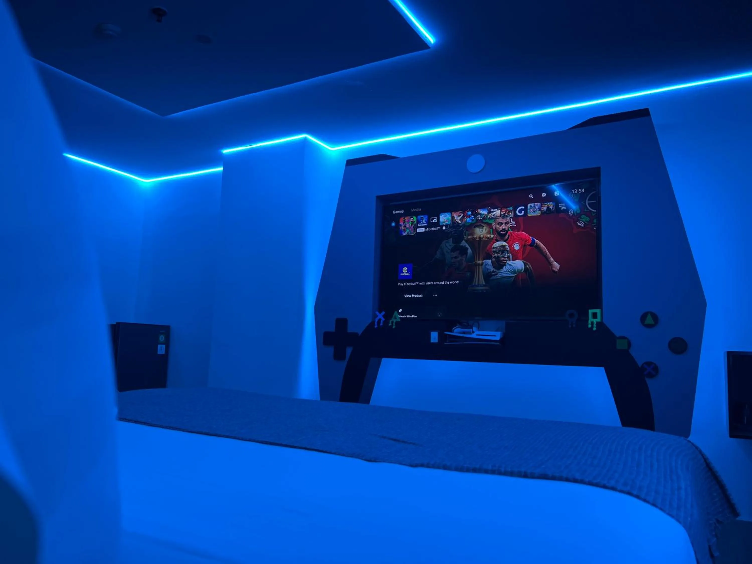 TV and multimedia in Yellow Bee Tangerang