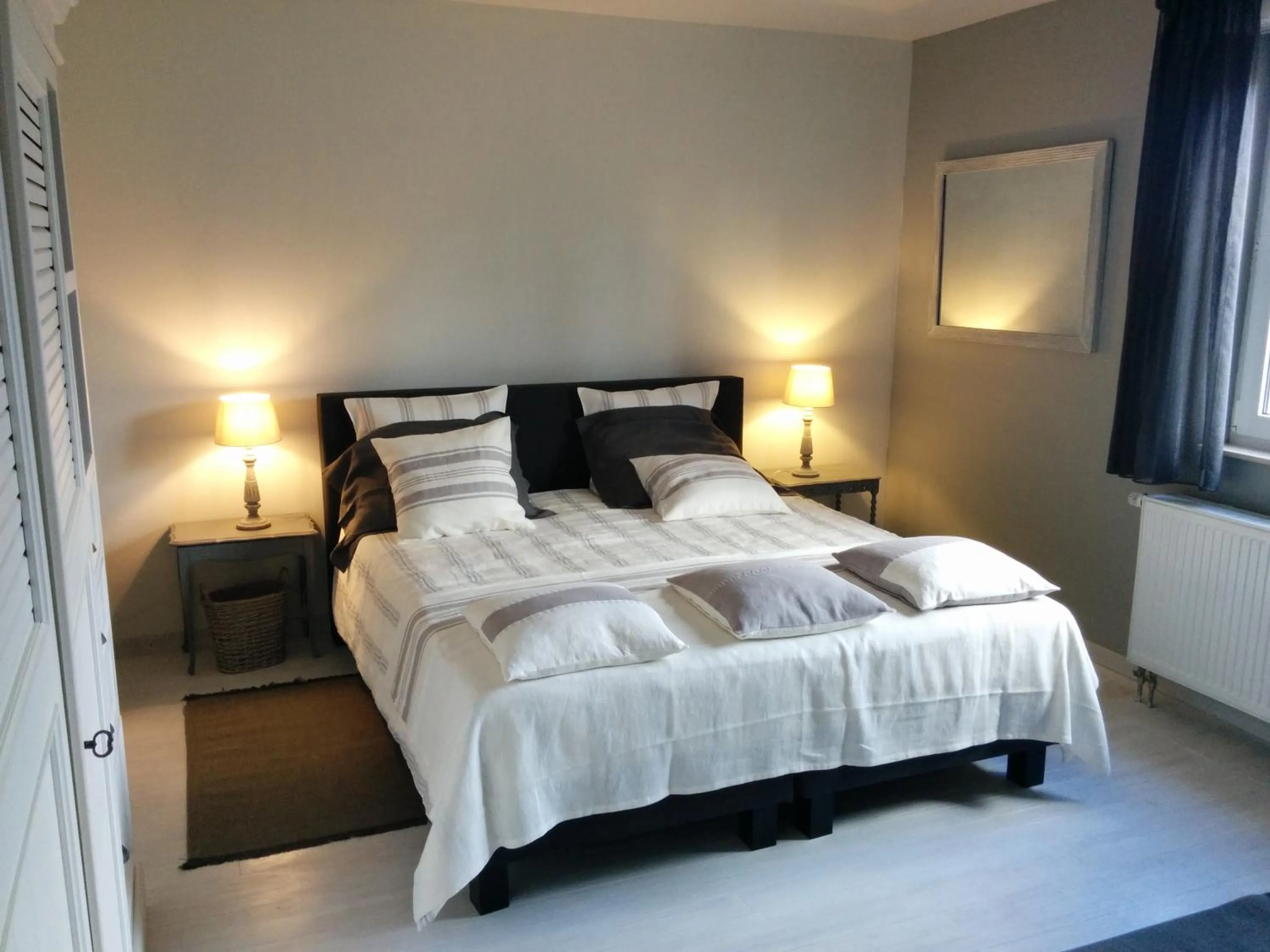 Bedroom, Bed in La Couette de l'Ours