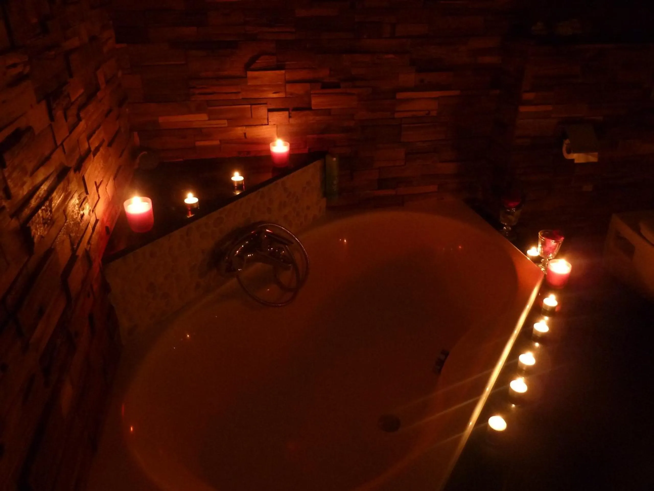 Bathroom in La Couette de l'Ours