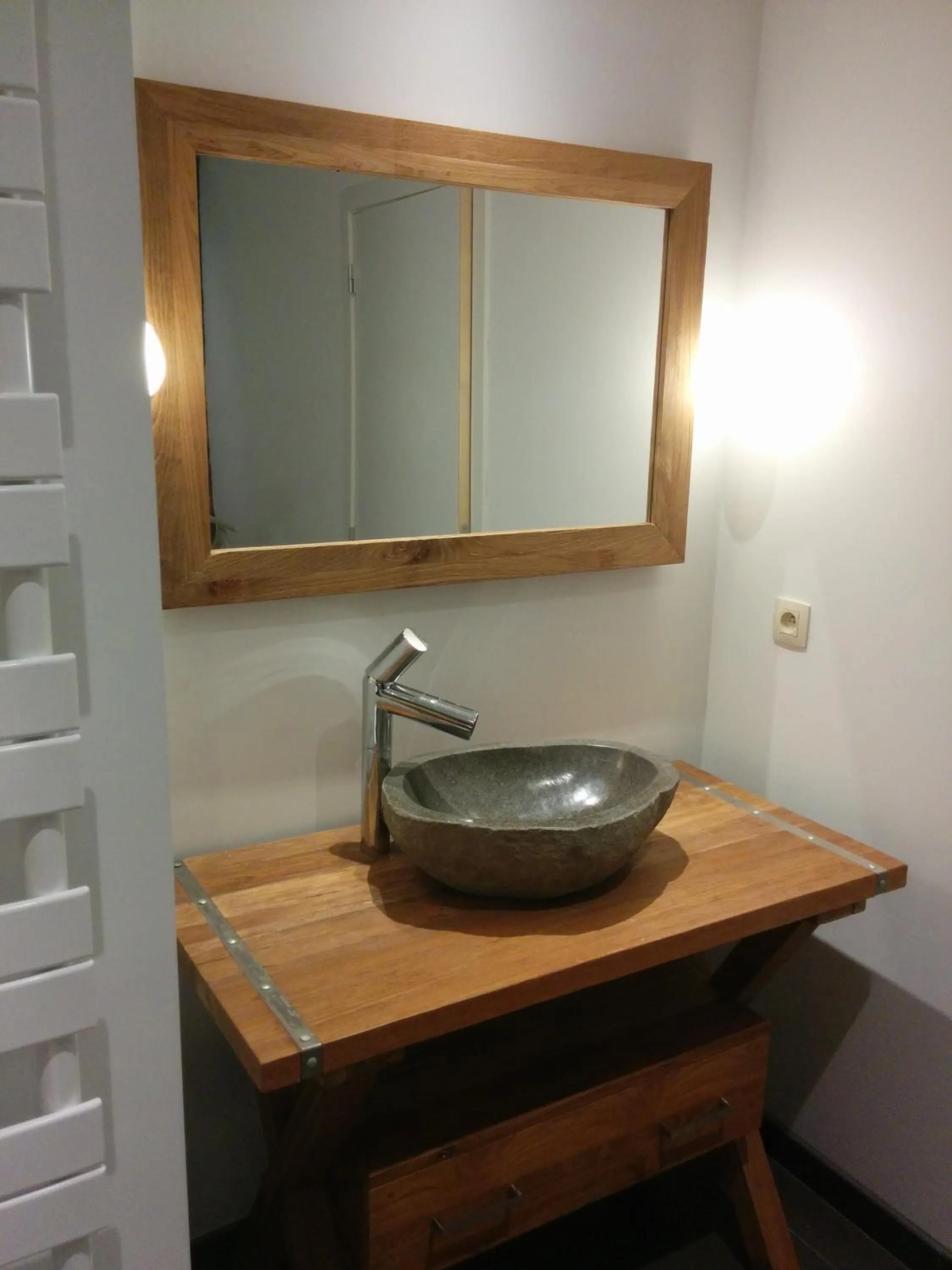 Bathroom in La Couette de l'Ours