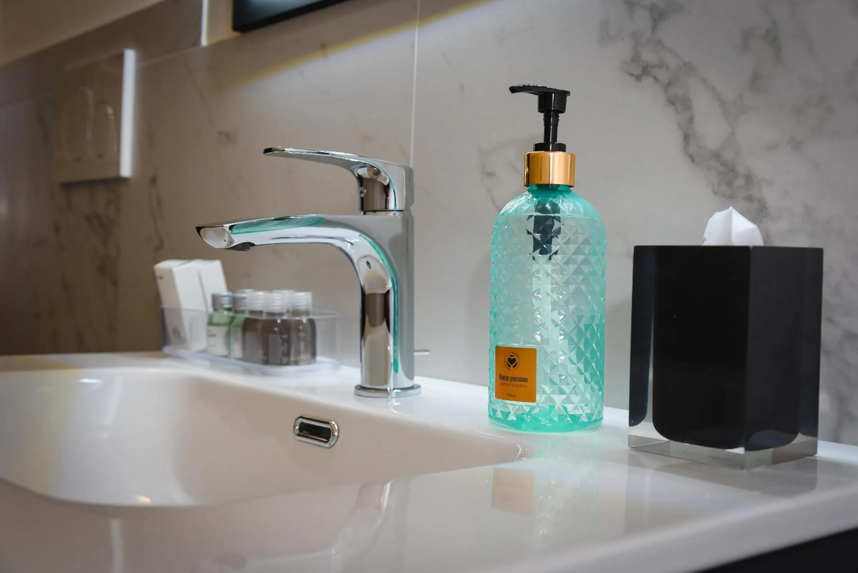 Bathroom in BQ House COLOSSEUM Luxury Rooms