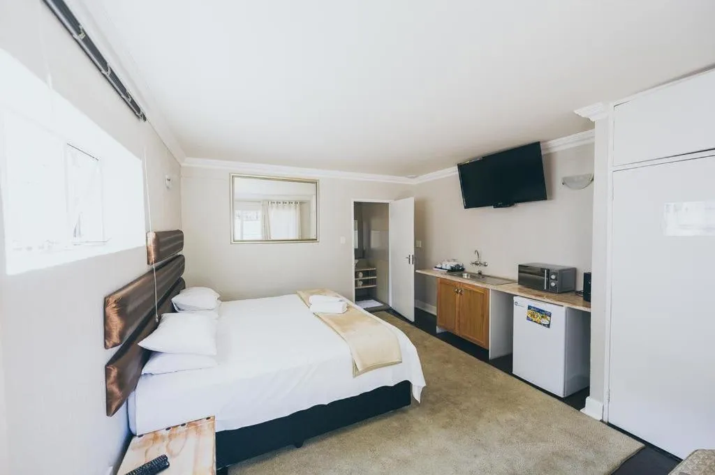 Bed in B and B Sandton