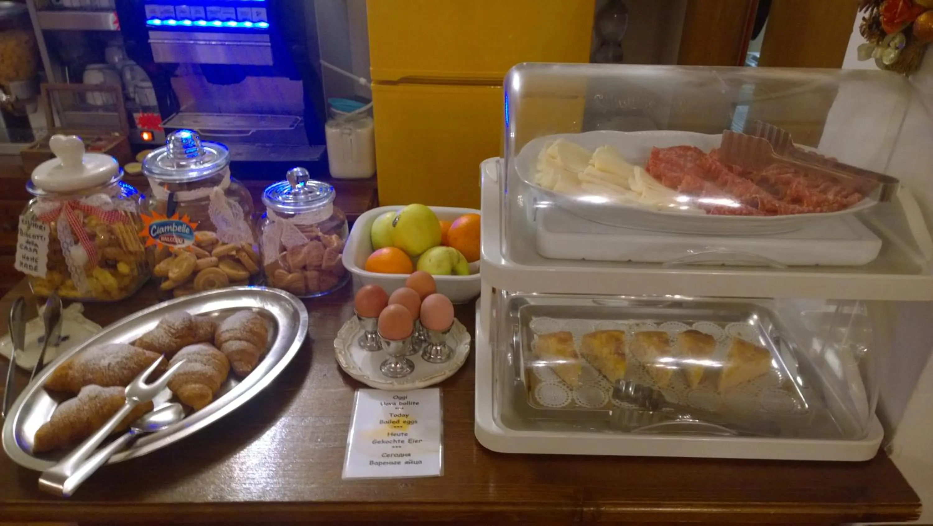 Buffet breakfast in Garnì Defrancesco