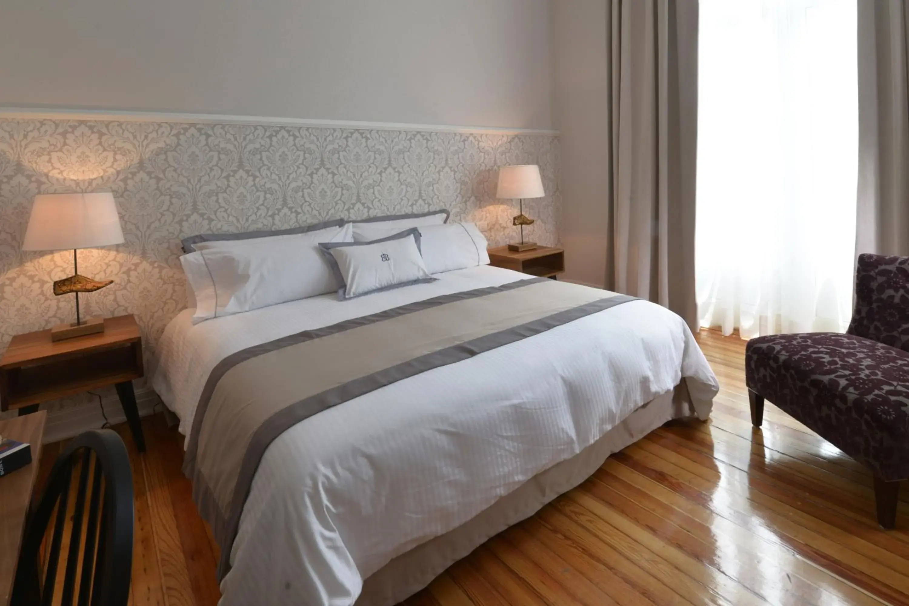 Deluxe King Room in Casa Goliana La Roma Deluxe King Room in Casa Goliana La Roma