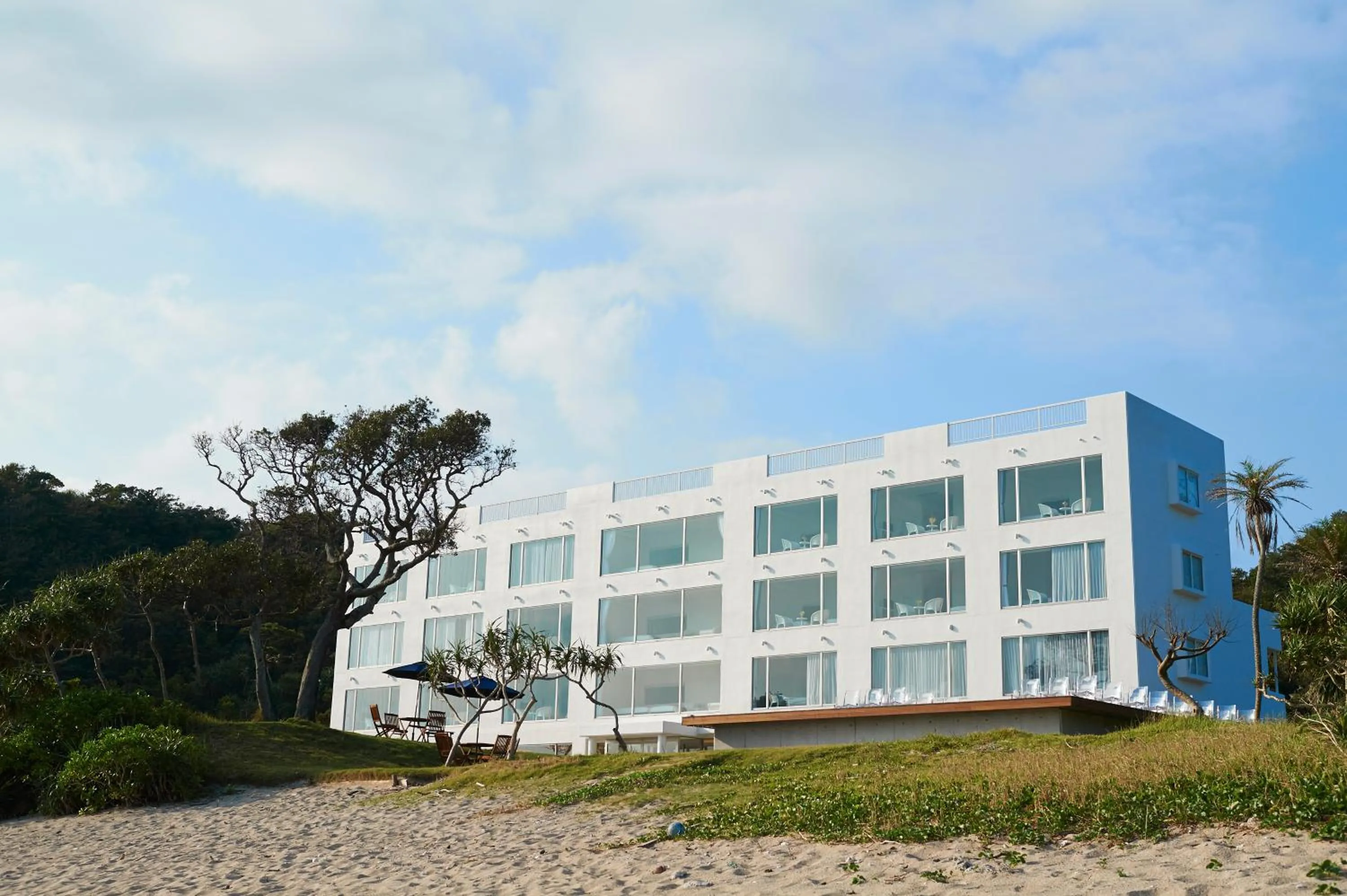 Property building in Hotel The Scene