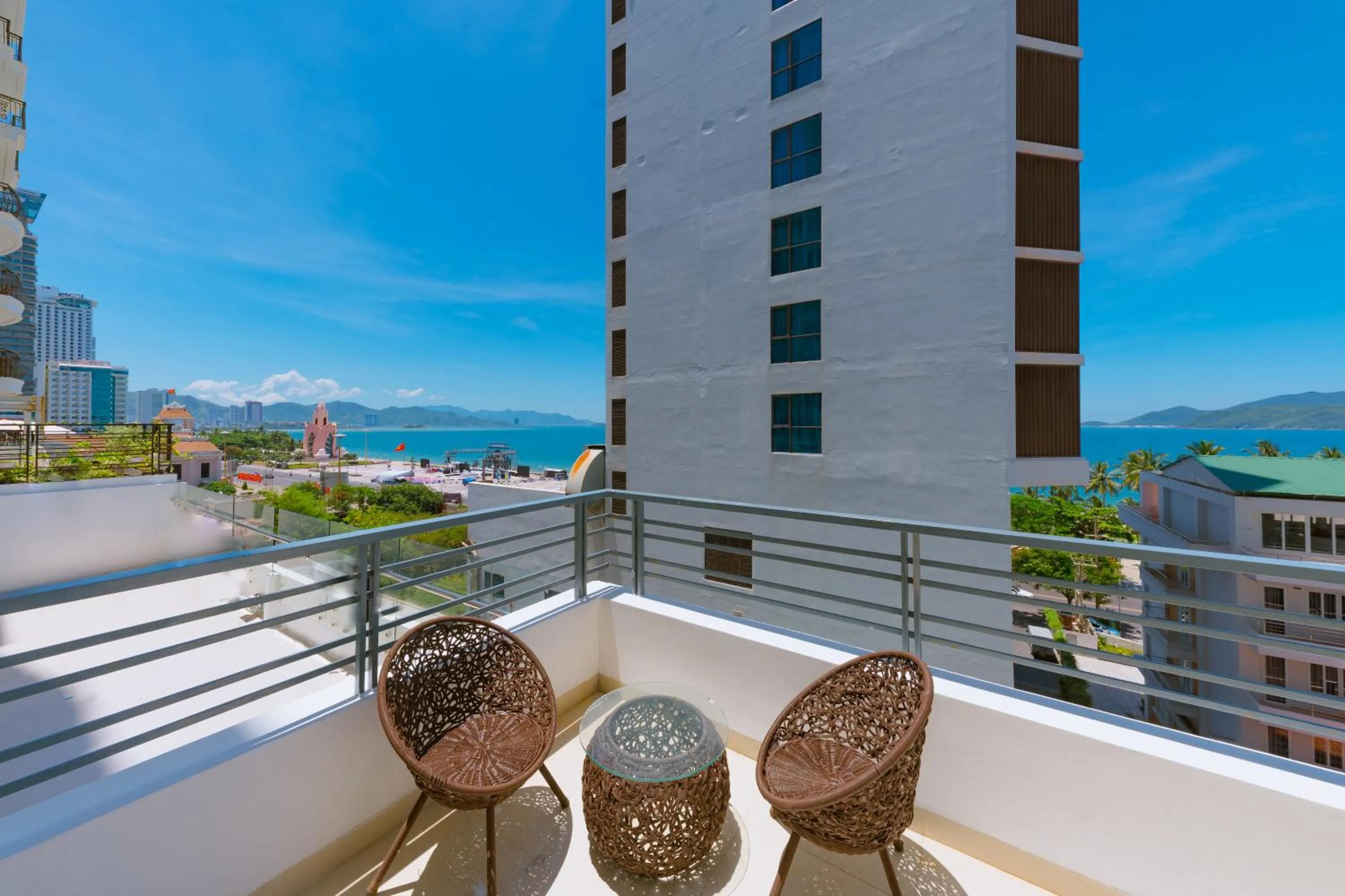 Property building in Dubai Nha Trang Hotel managed by HT