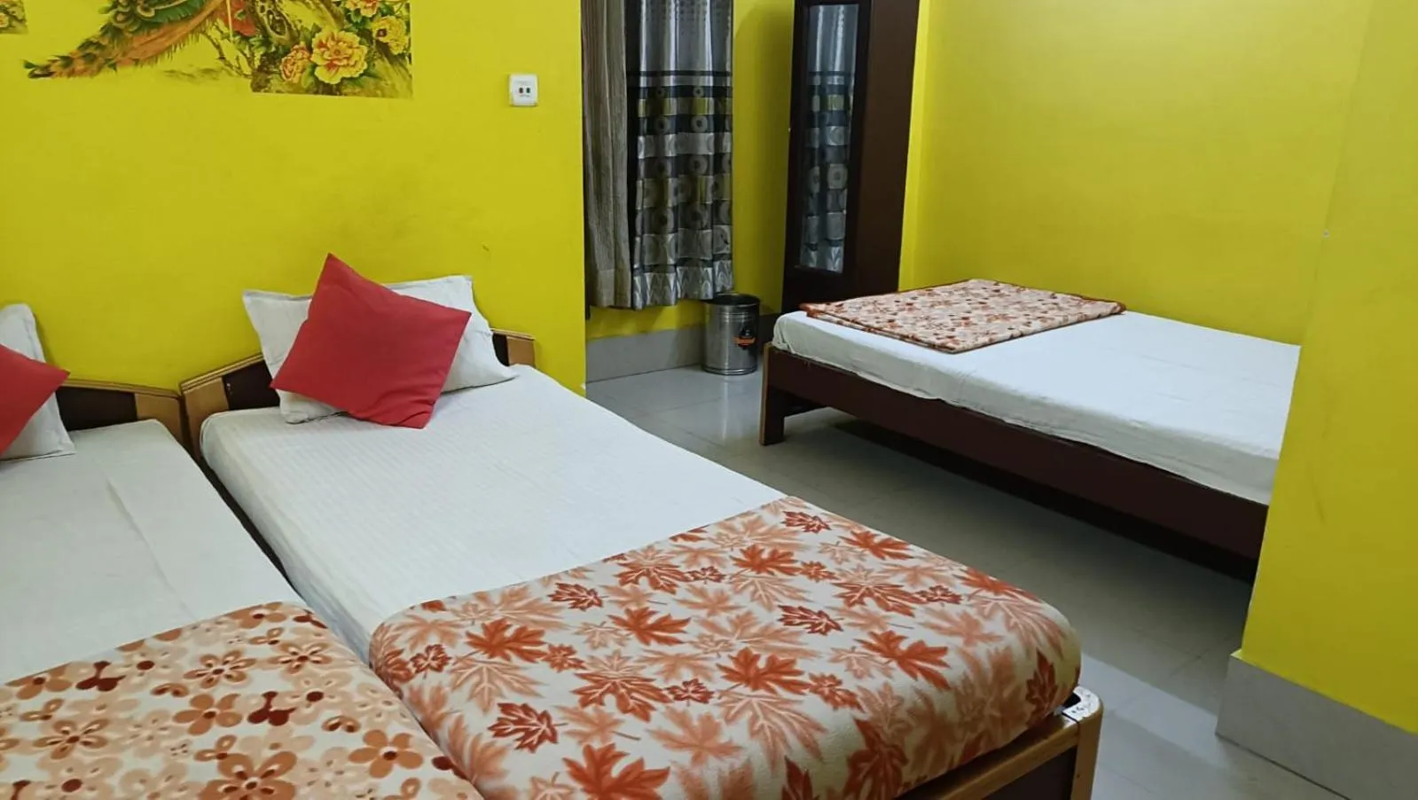 Bed in Hotel Tezpur City