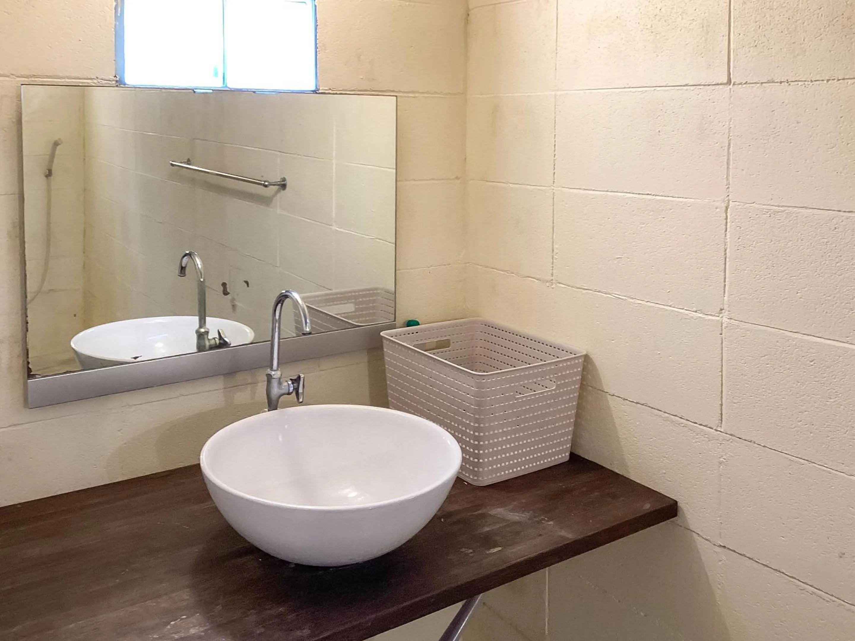 Toilet in Sesoko Island Guest House Kafuu Village