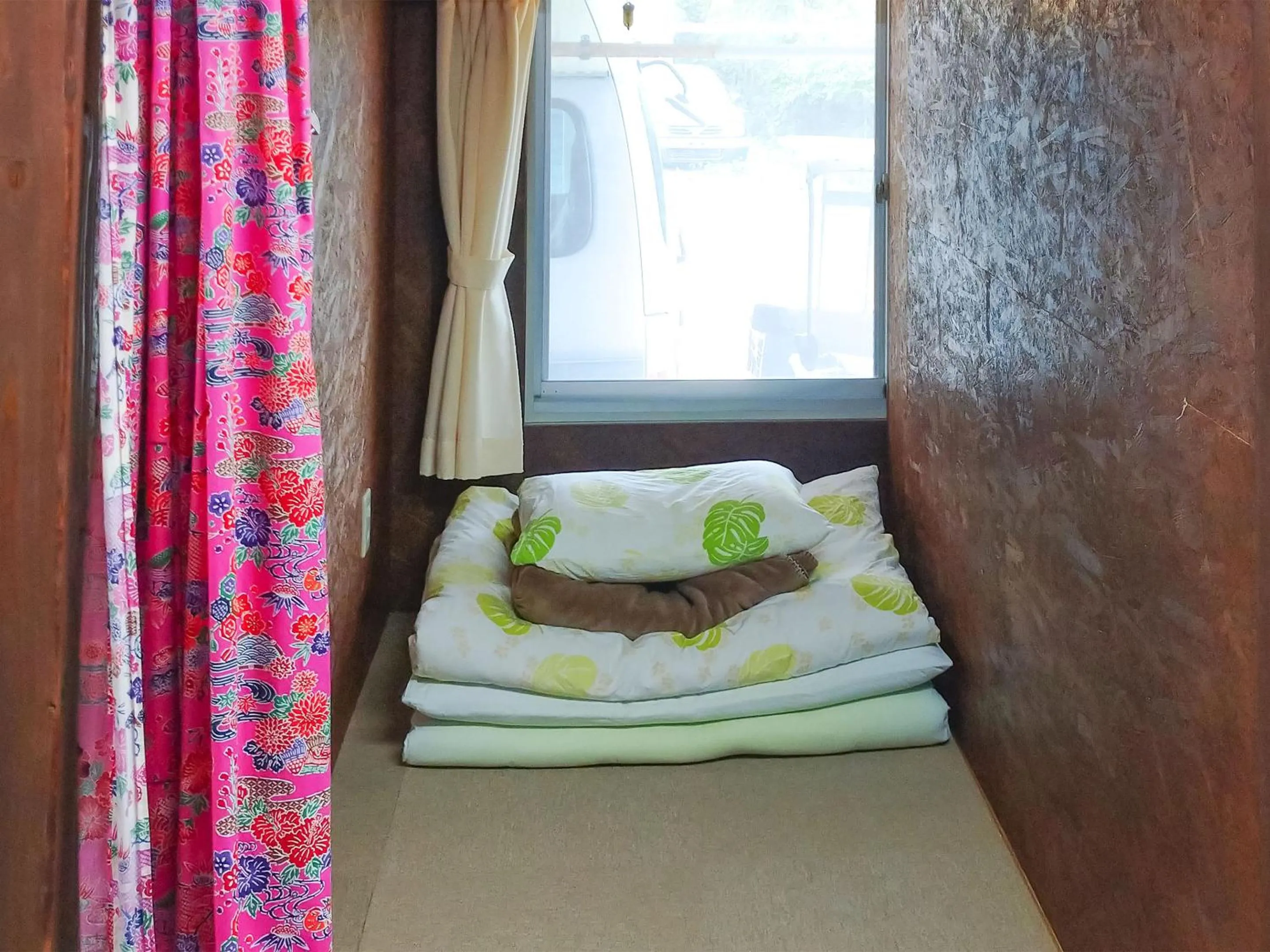 Photo of the whole room, Bed in Sesoko Island Guest House Kafuu Village