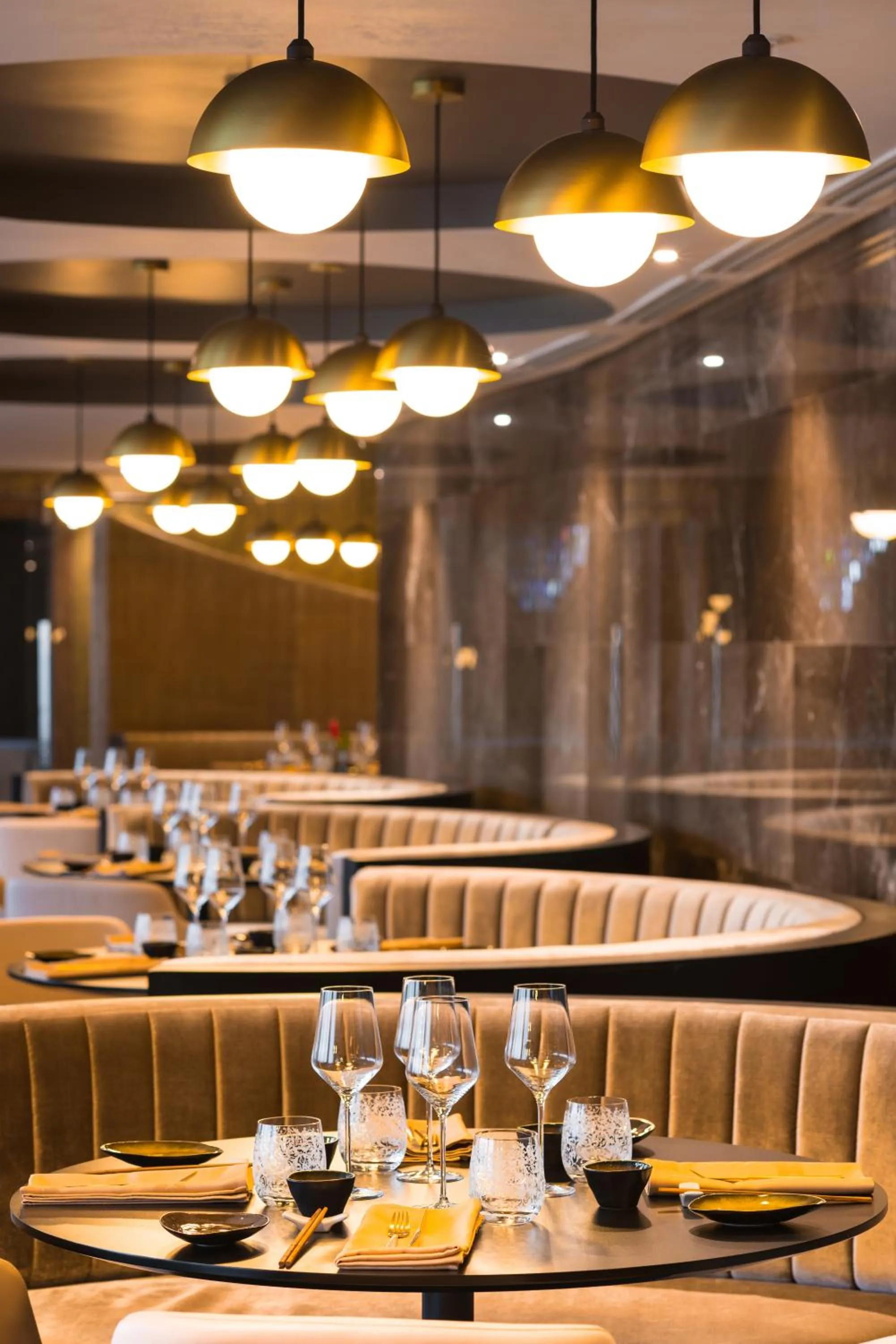 Restaurant/places to eat in Hotel 2 Fevrier