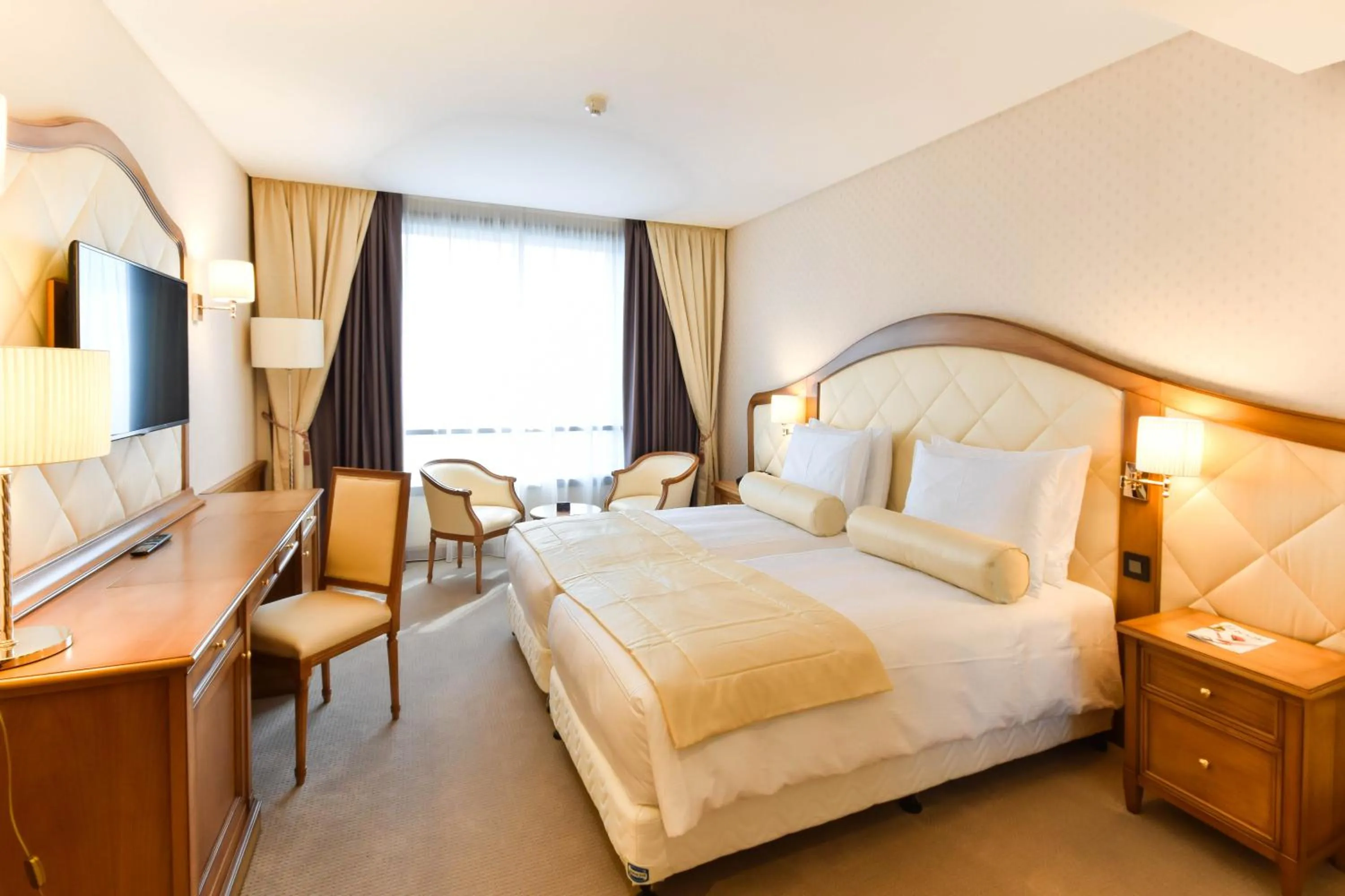 Bedroom, Bed in Hotel 2 Fevrier