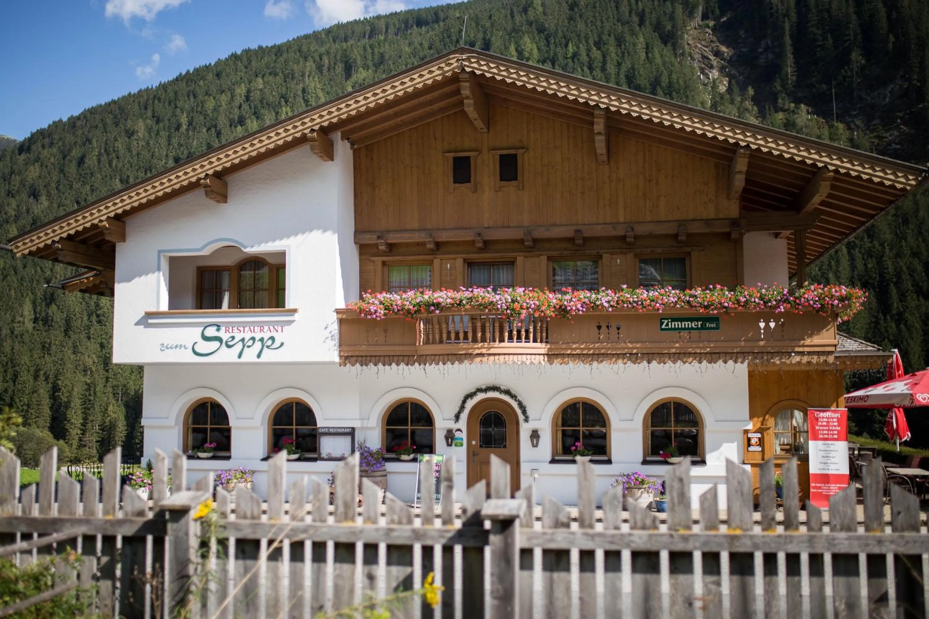 Restaurant/places to eat in Zum Sepp