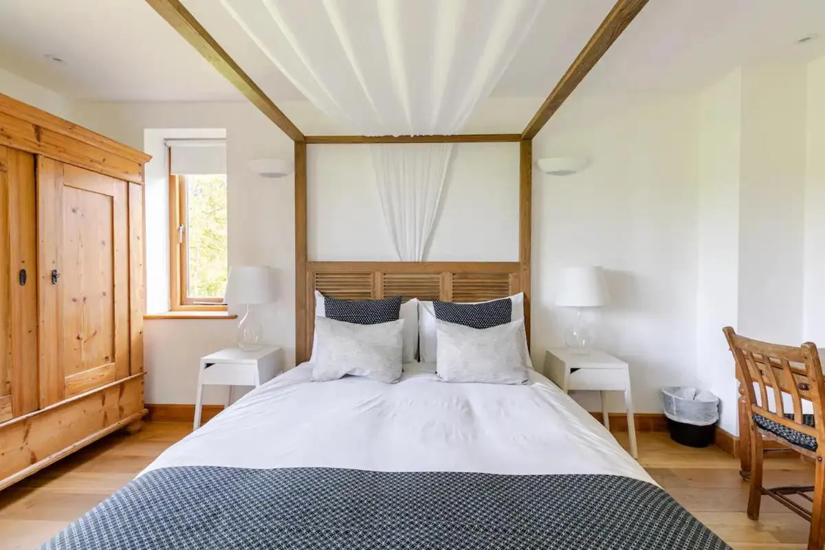 Bed in Hurst Farm B&B