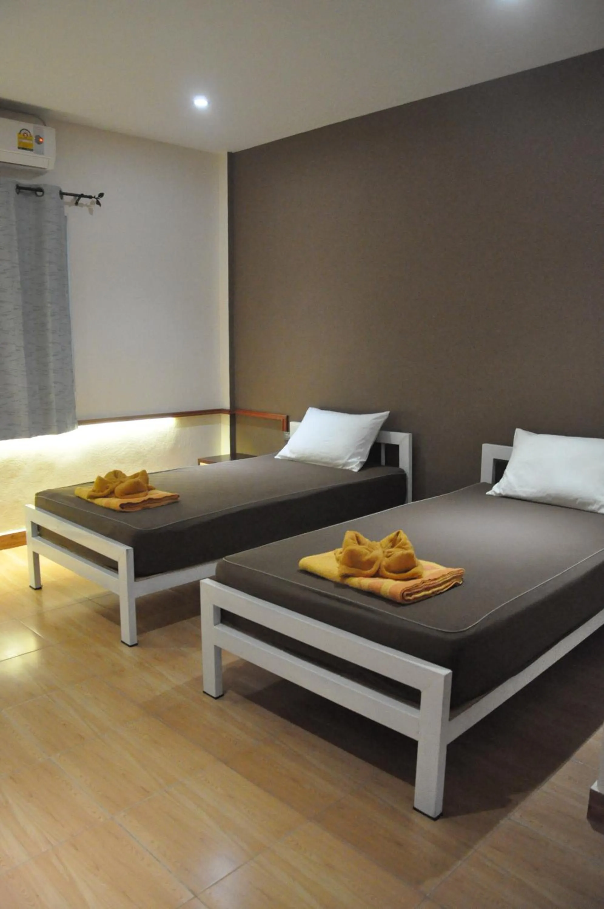 Bed in Banana Resort Sadao