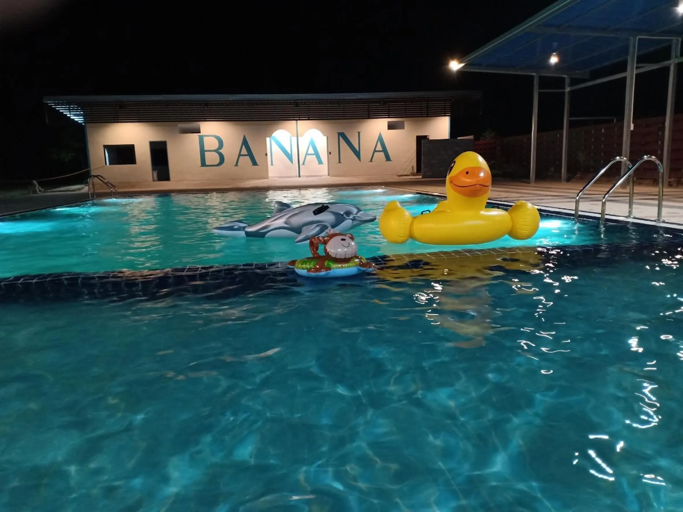 Swimming pool in Banana Resort Sadao