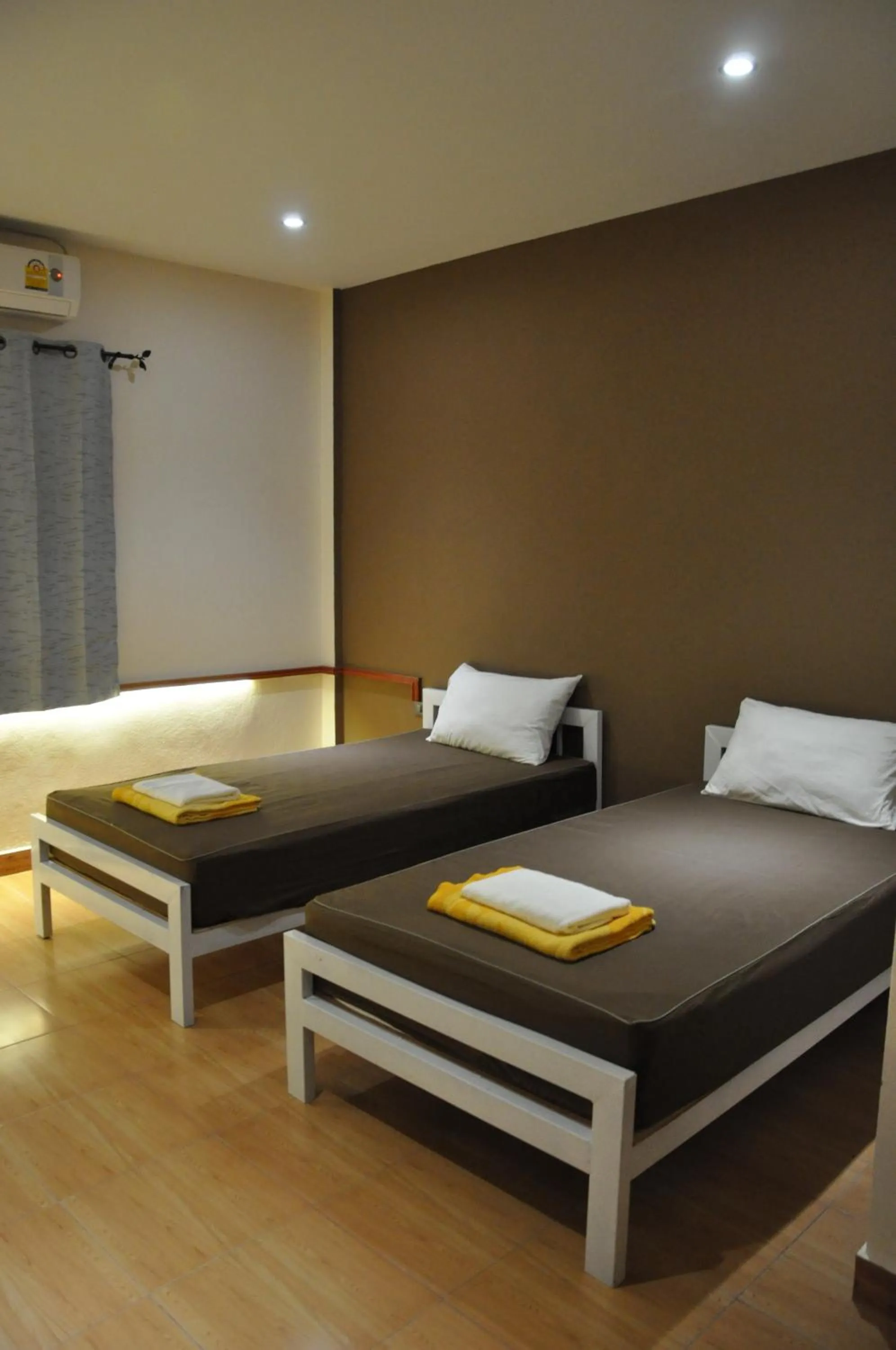 Bed in Banana Resort Sadao