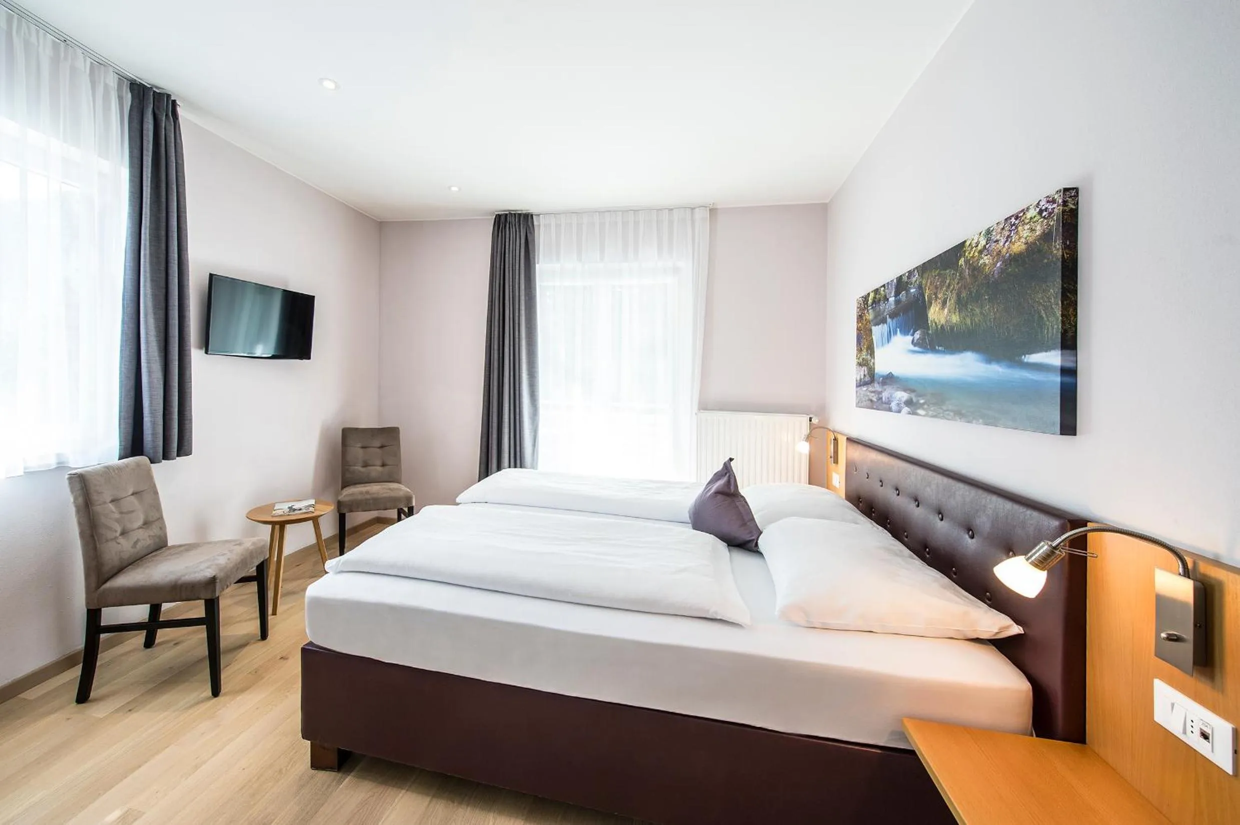 Photo of the whole room in Hotel Jardis