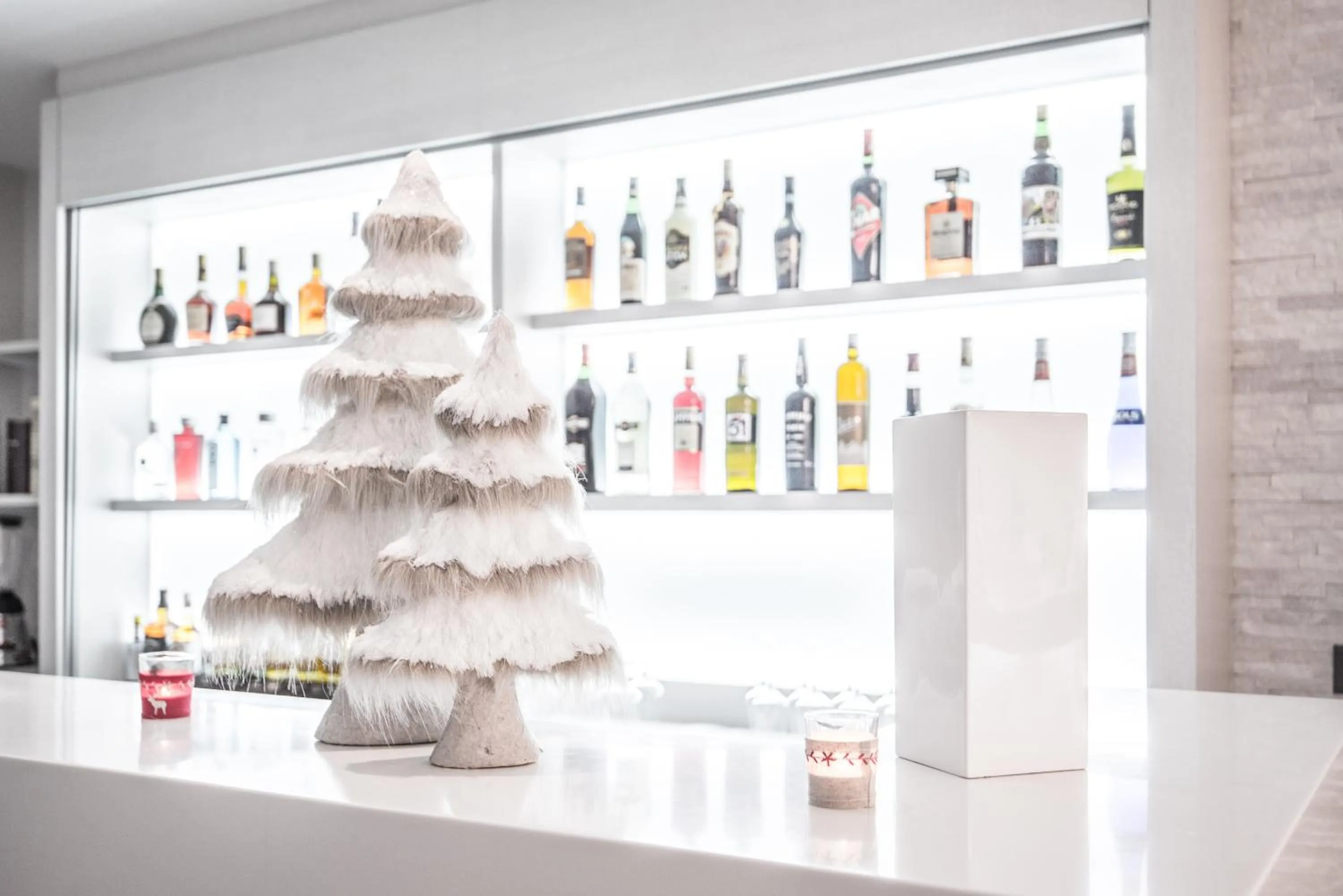 Lounge or bar in Hôtel Le White - Le 42 Restaurant