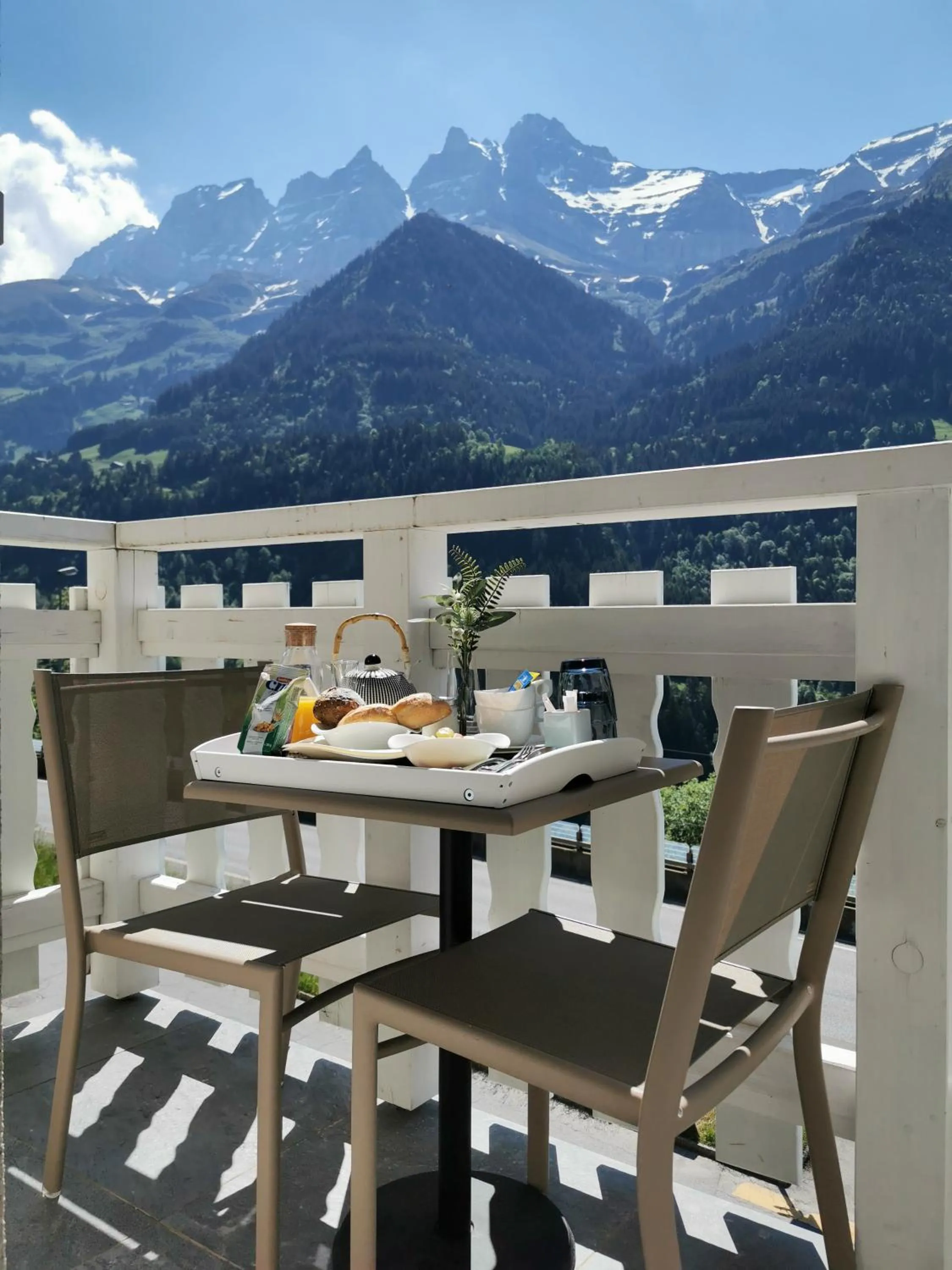 Bedroom in Hôtel Le White - Le 42 Restaurant