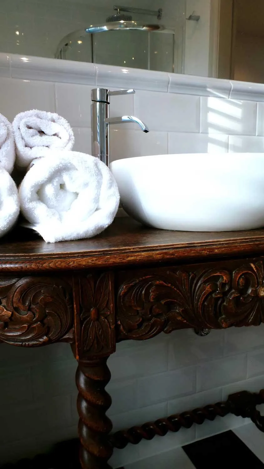 Bathroom in Antler Guest House