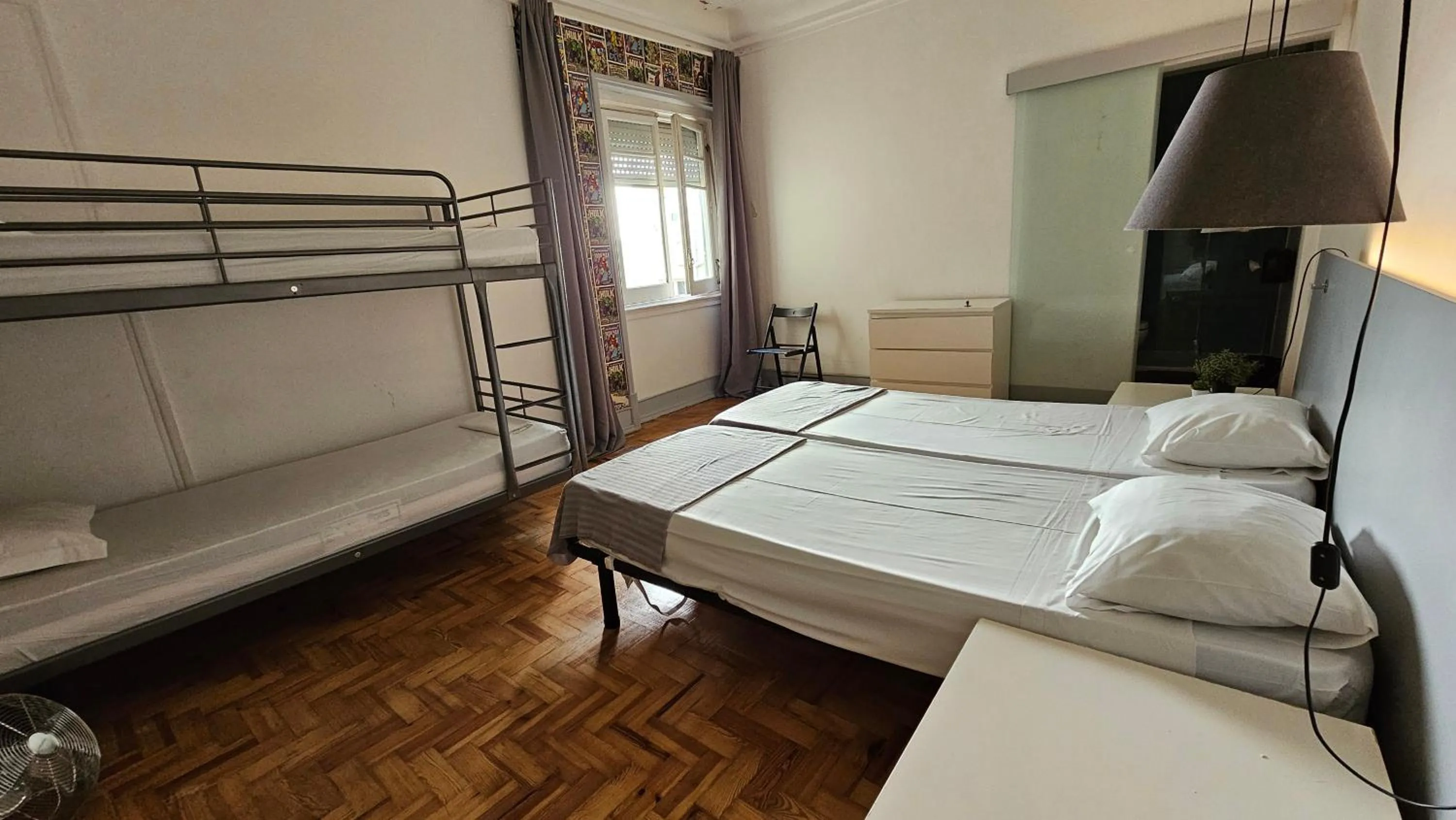Bed in Castilho 63 Hostel & Suites