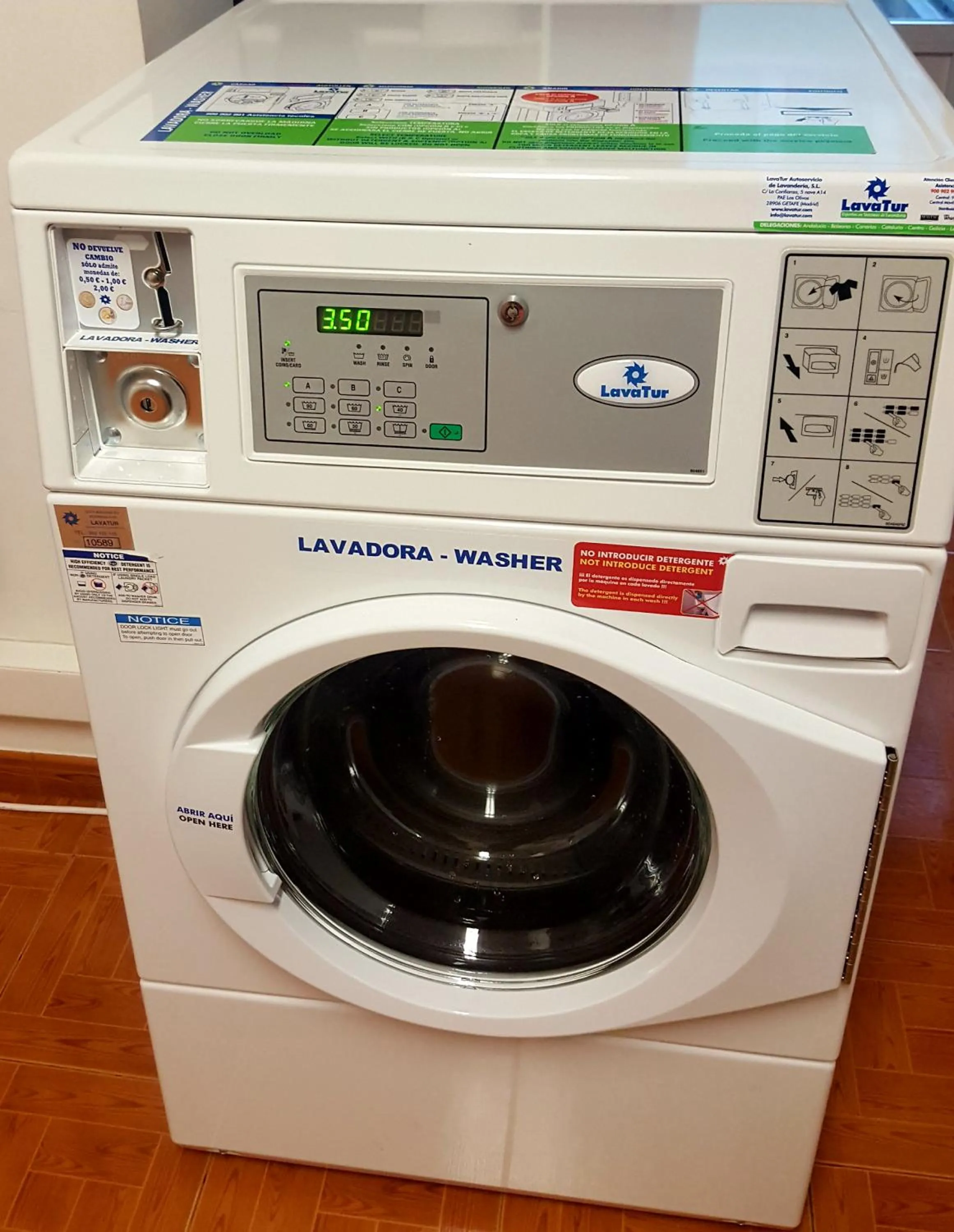 Area and facilities in Castilho 63 Hostel & Suites