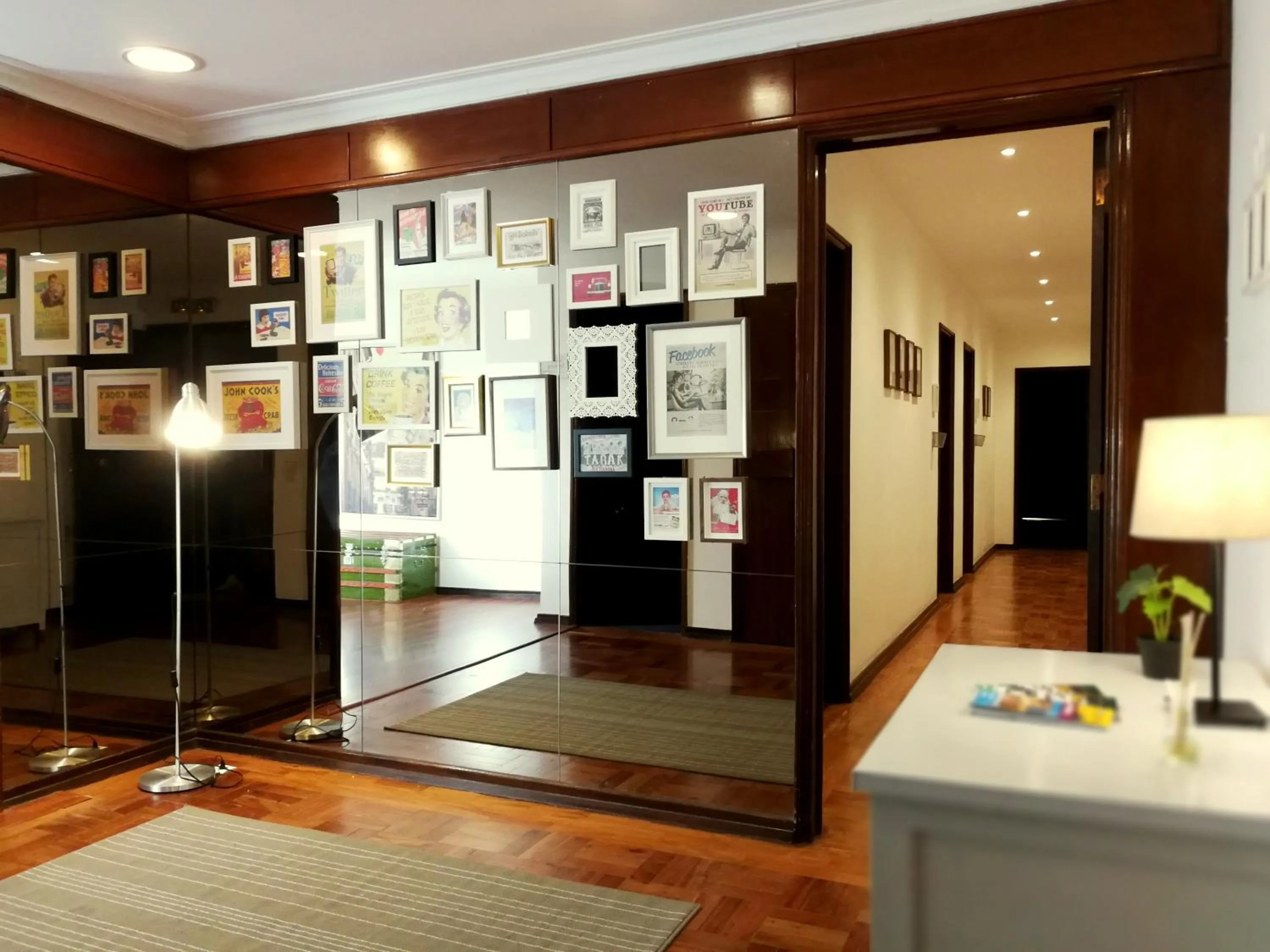 Lobby or reception in Castilho 63 Hostel & Suites