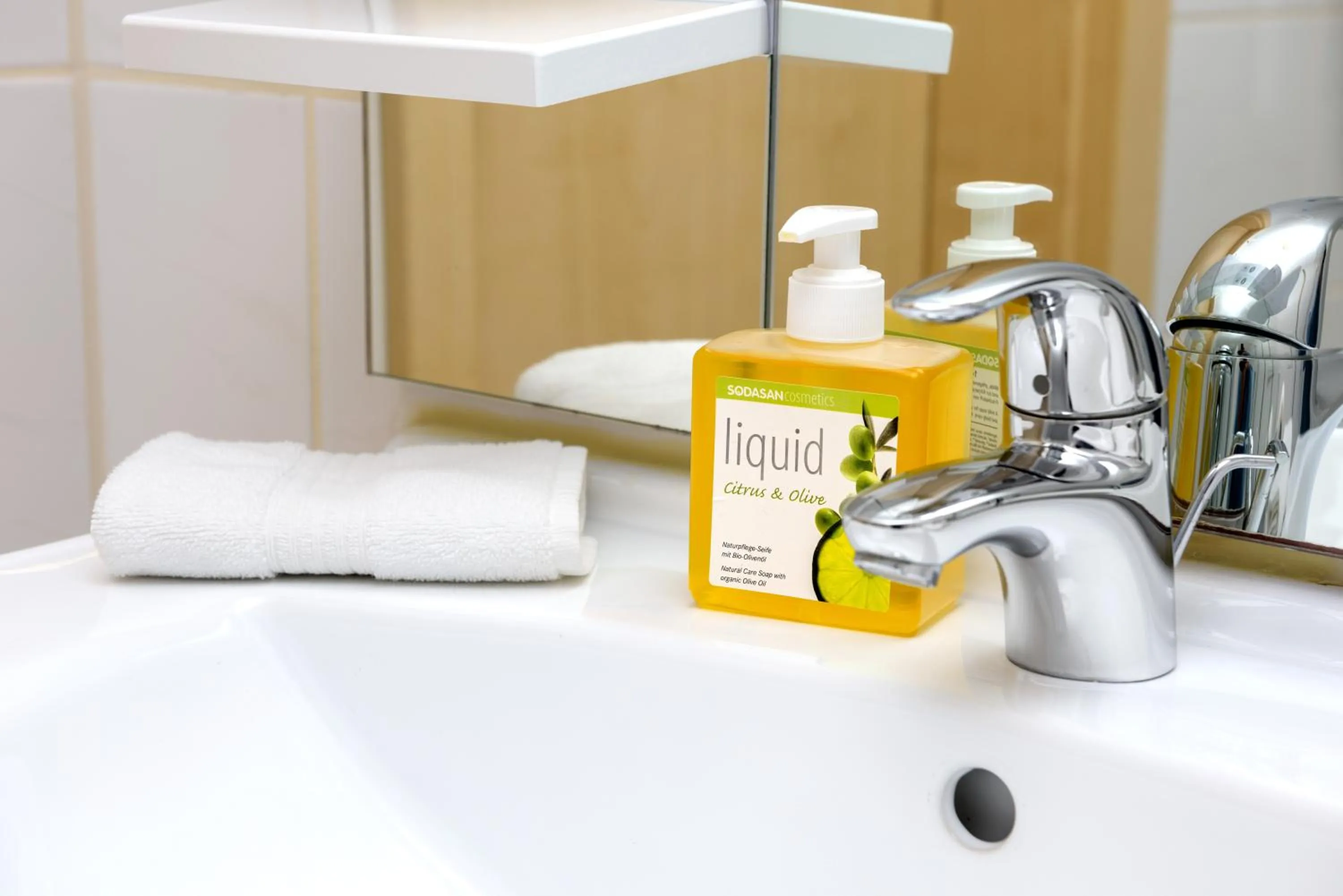 Bathroom in Berghüs Schratt - EINFACH ANDERS - Ihr vegetarisches und veganes Biohotel