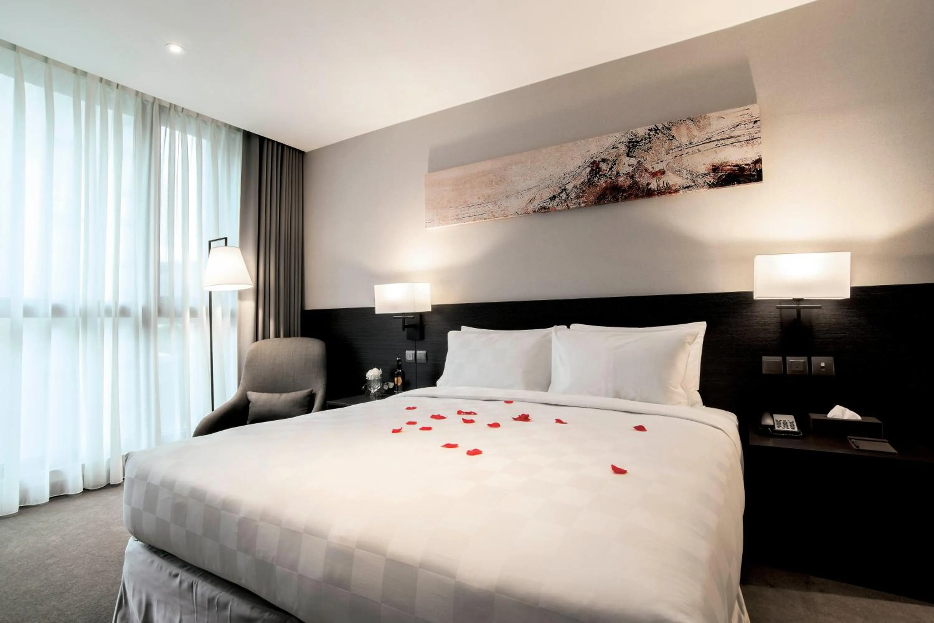 Bed in Platinum Hotel