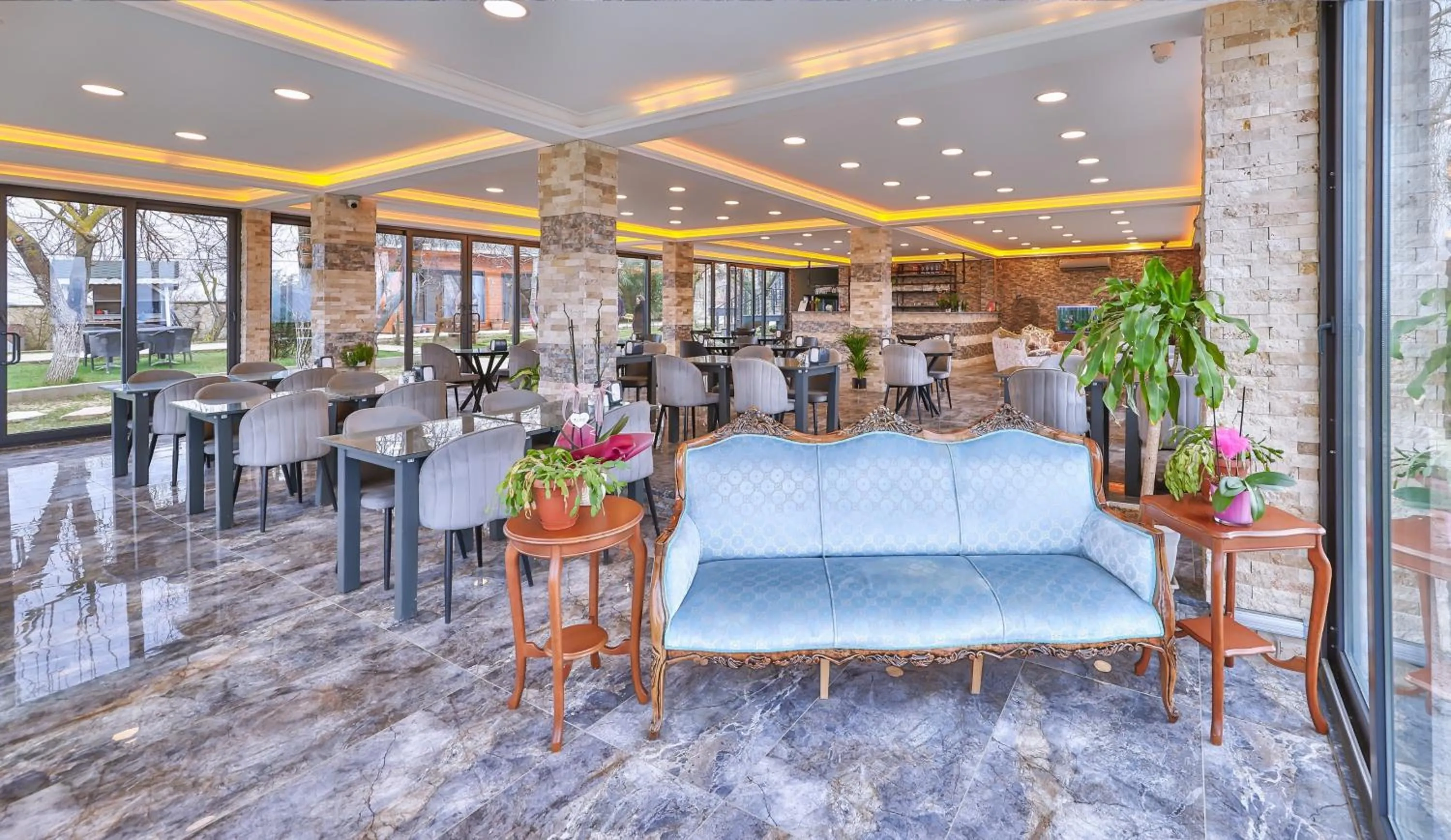 Restaurant/places to eat in Agva Teras Garden Hotel & Bungalow