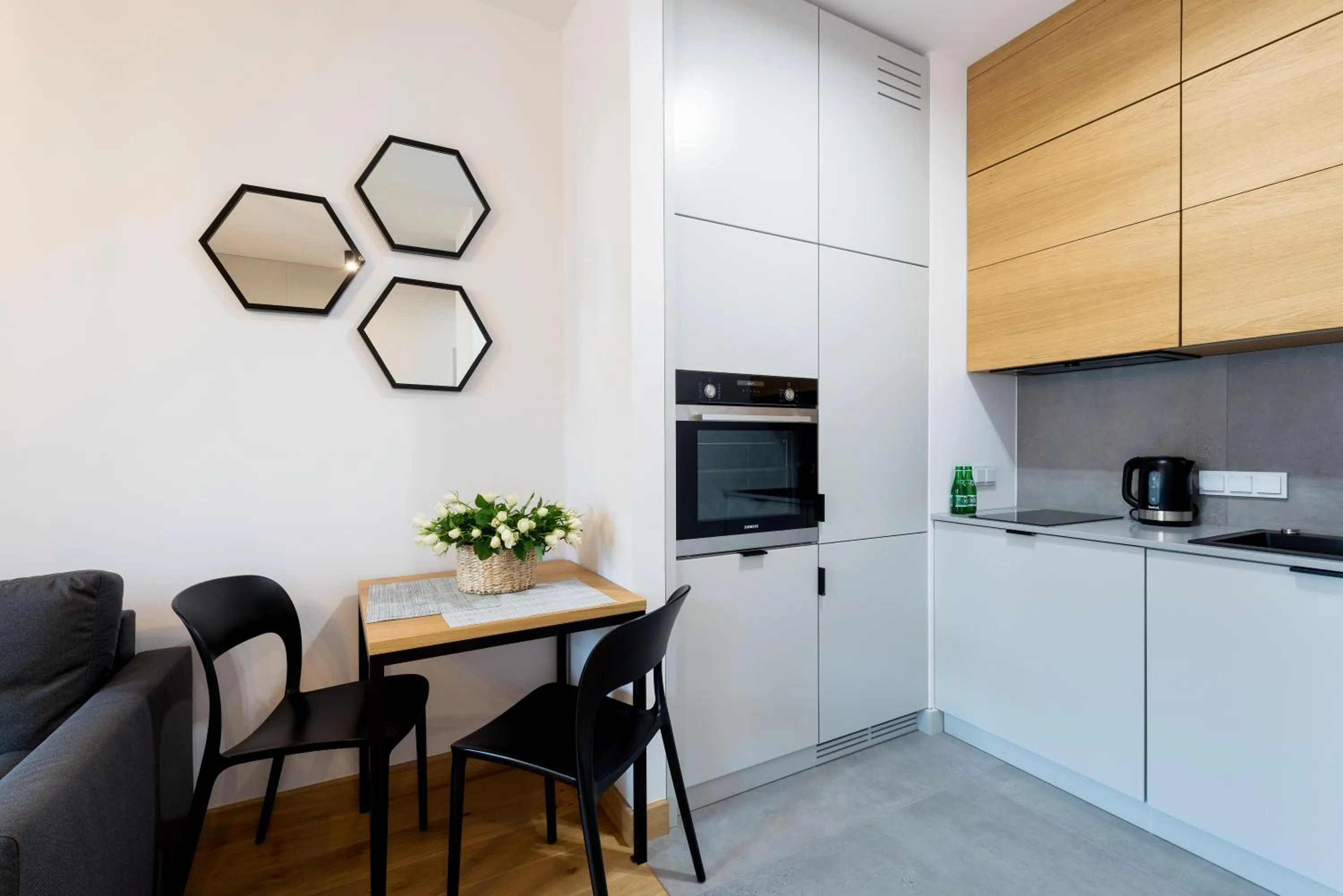 Kitchen or kitchenette in GO Apartments - ApartHotel