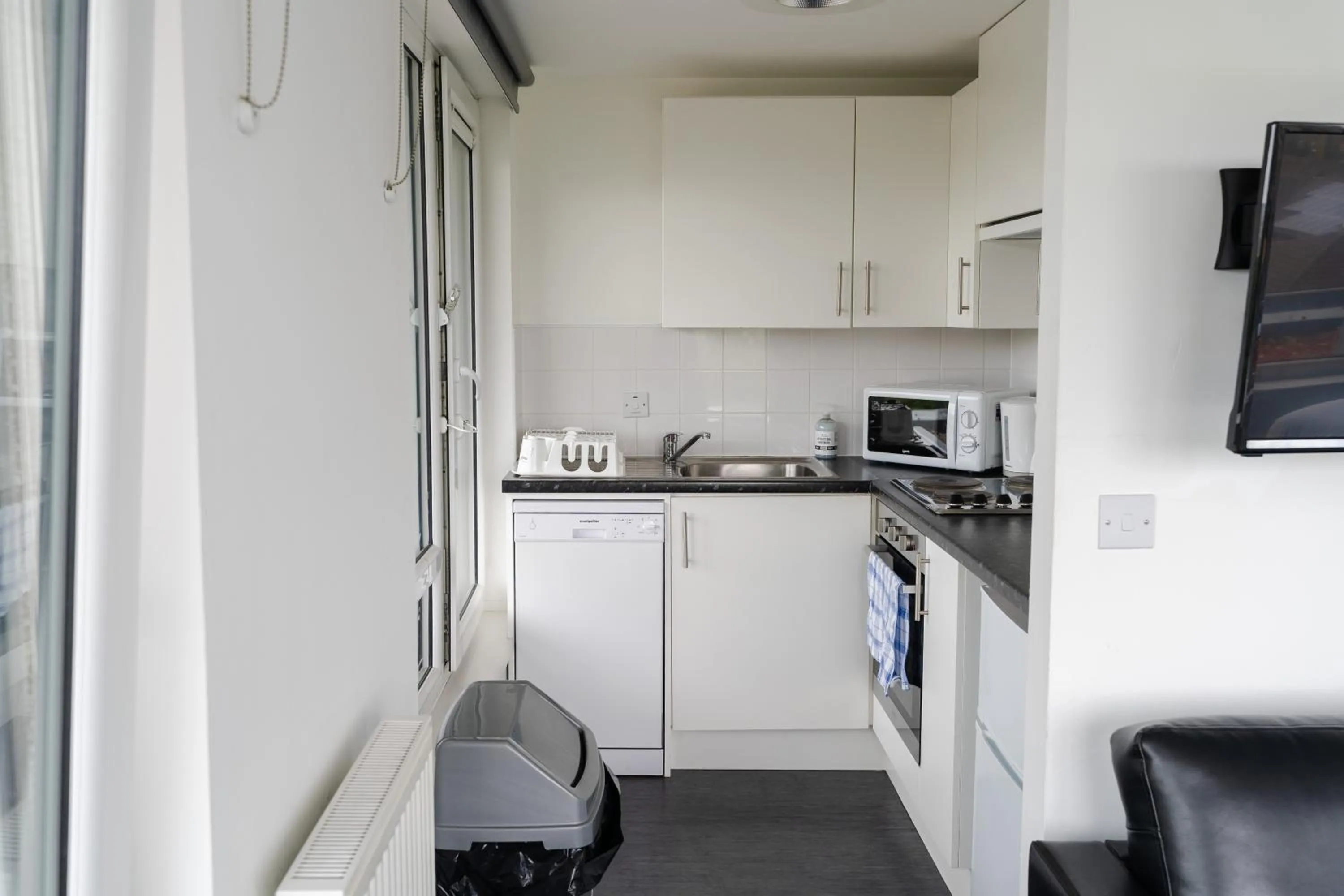 kitchen in Destiny Student – Murano (Campus Accommodation)
