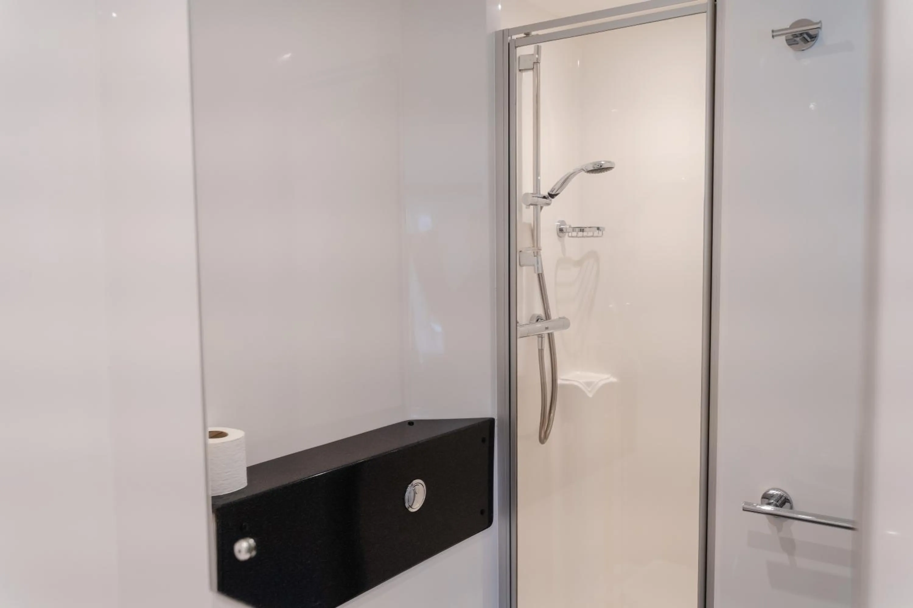 Shower in Destiny Student – Murano (Campus Accommodation)