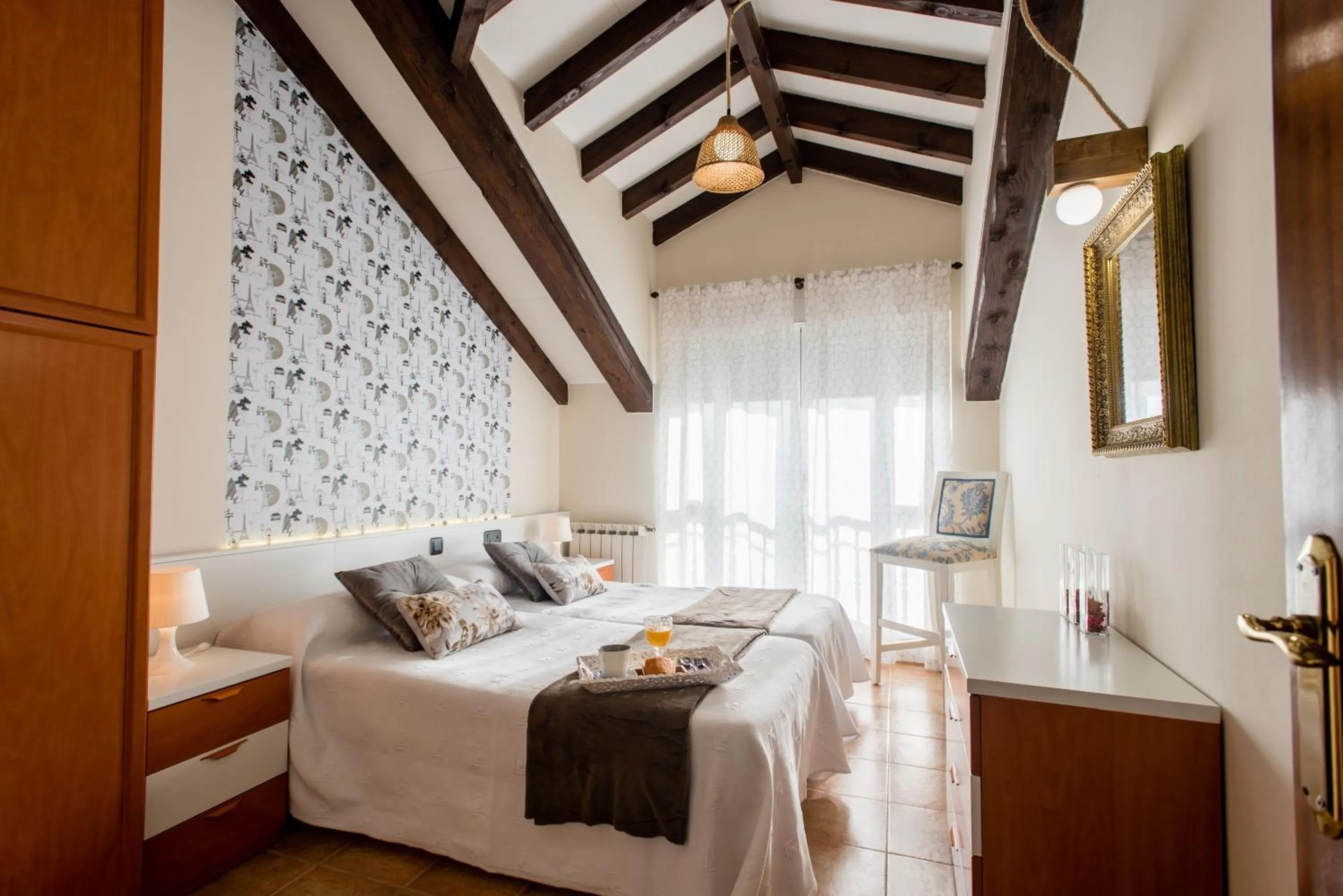 Bedroom, Bed in Apartamentos River Santander