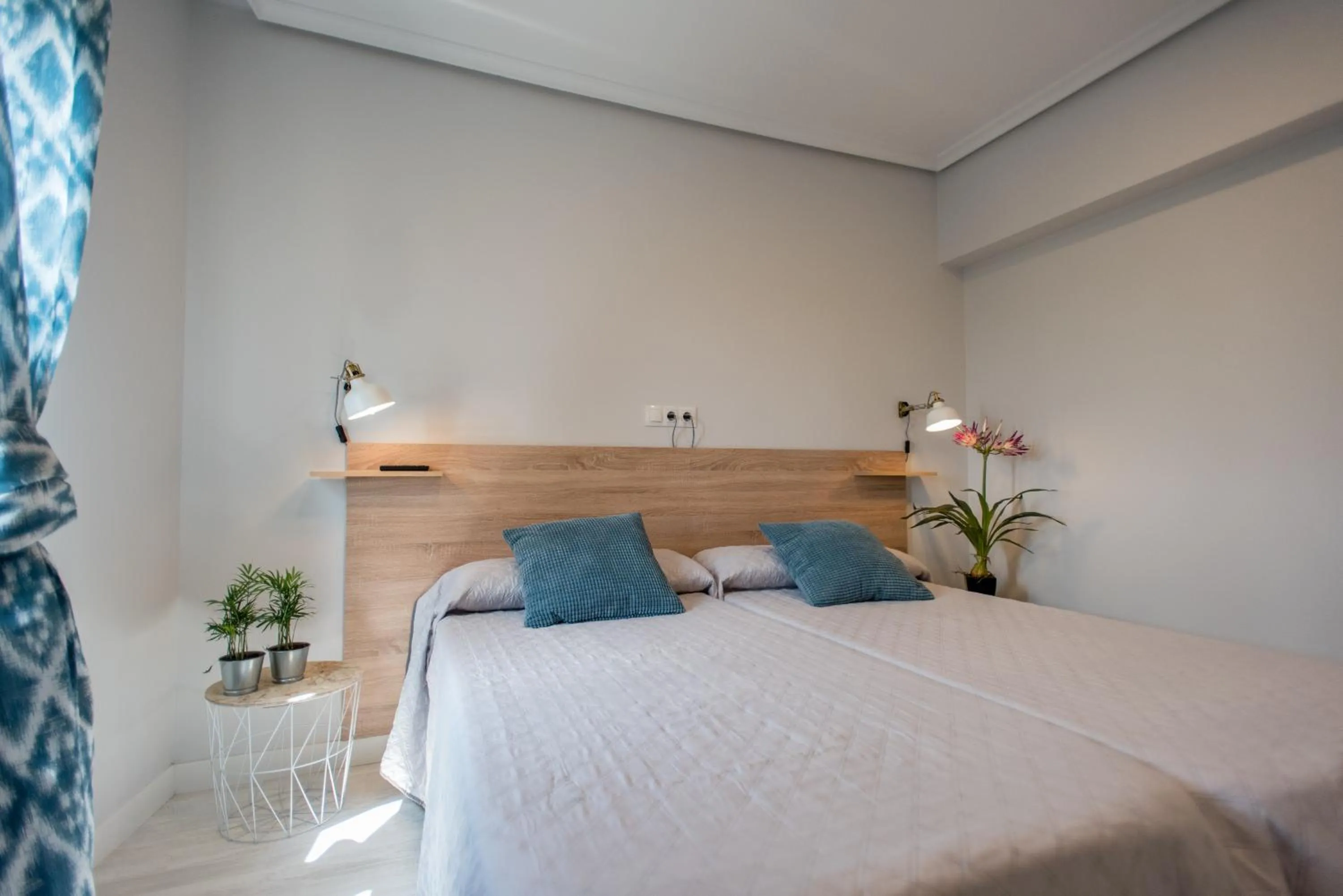 Bedroom, Bed in Apartamentos River Santander