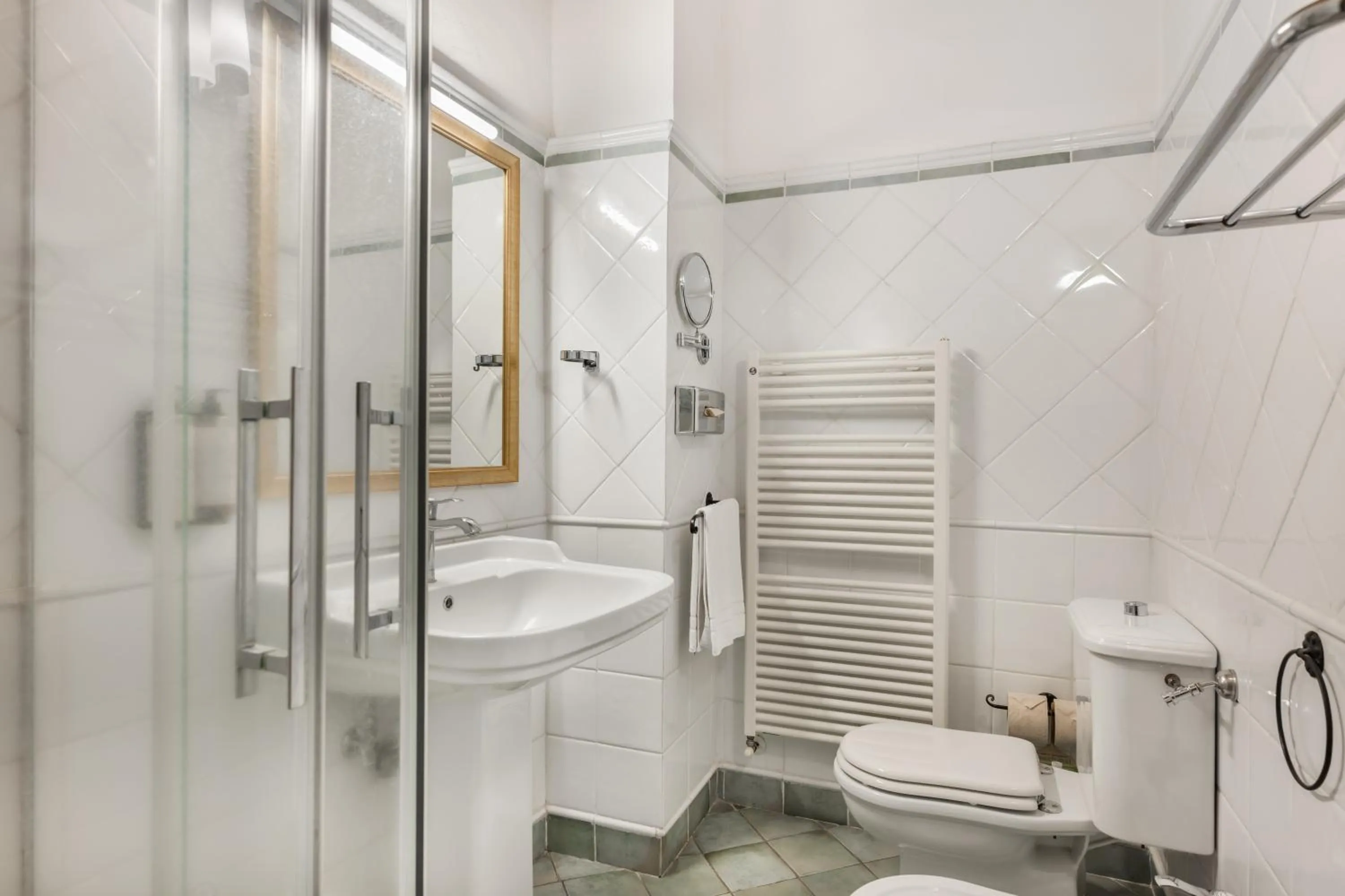 Shower in Palazzo Catalani Resort