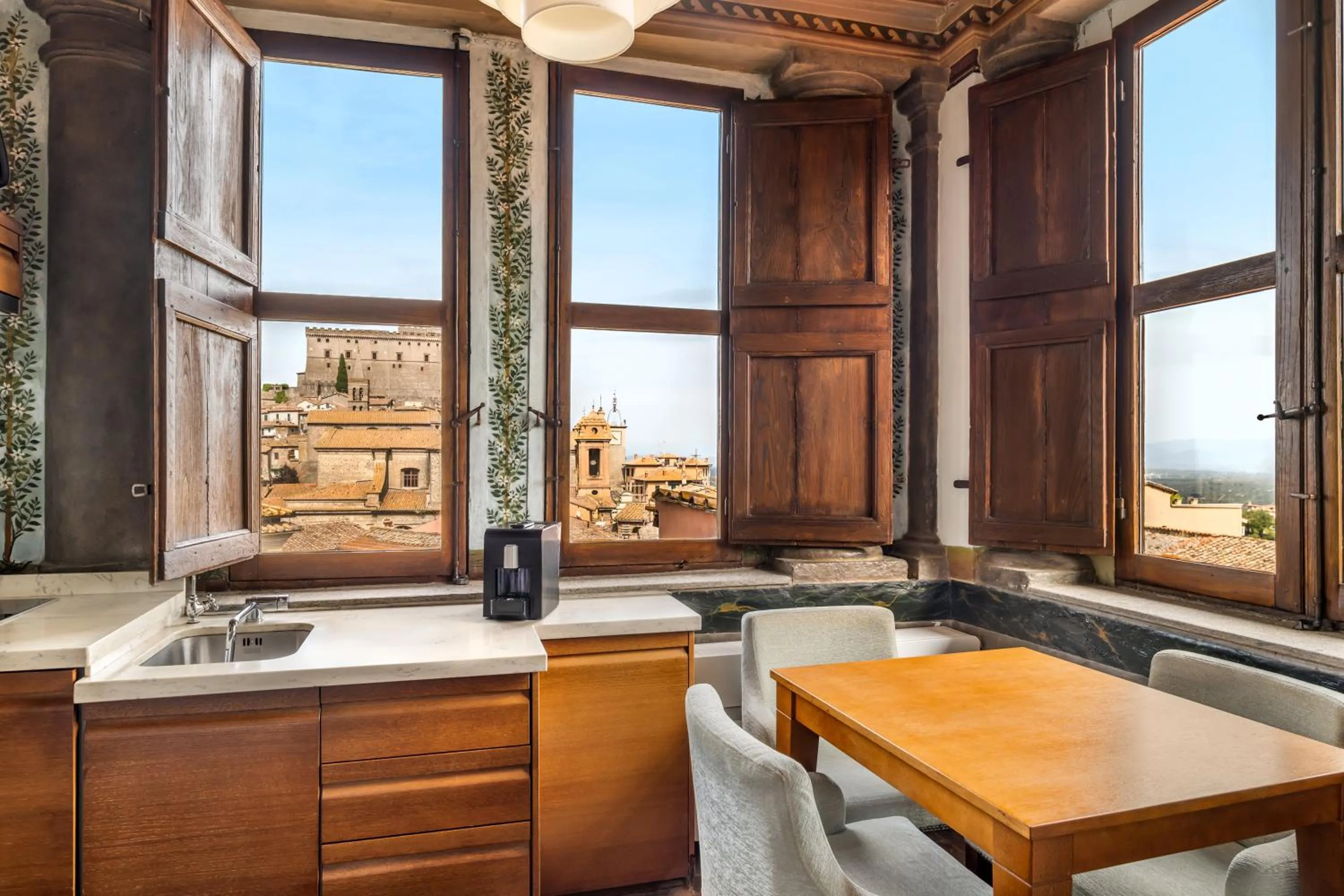 Kitchen or kitchenette in Palazzo Catalani Resort