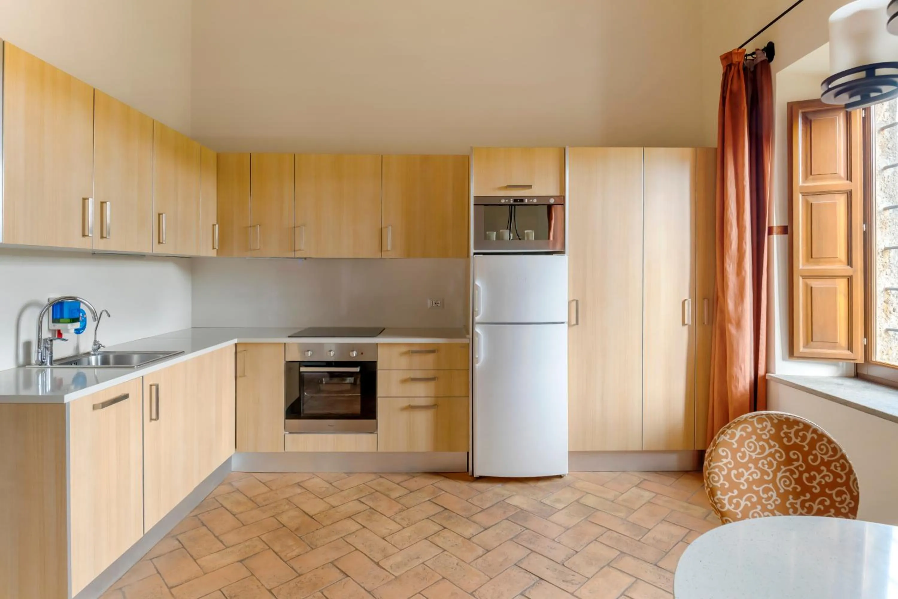 Kitchen or kitchenette in Palazzo Catalani Resort