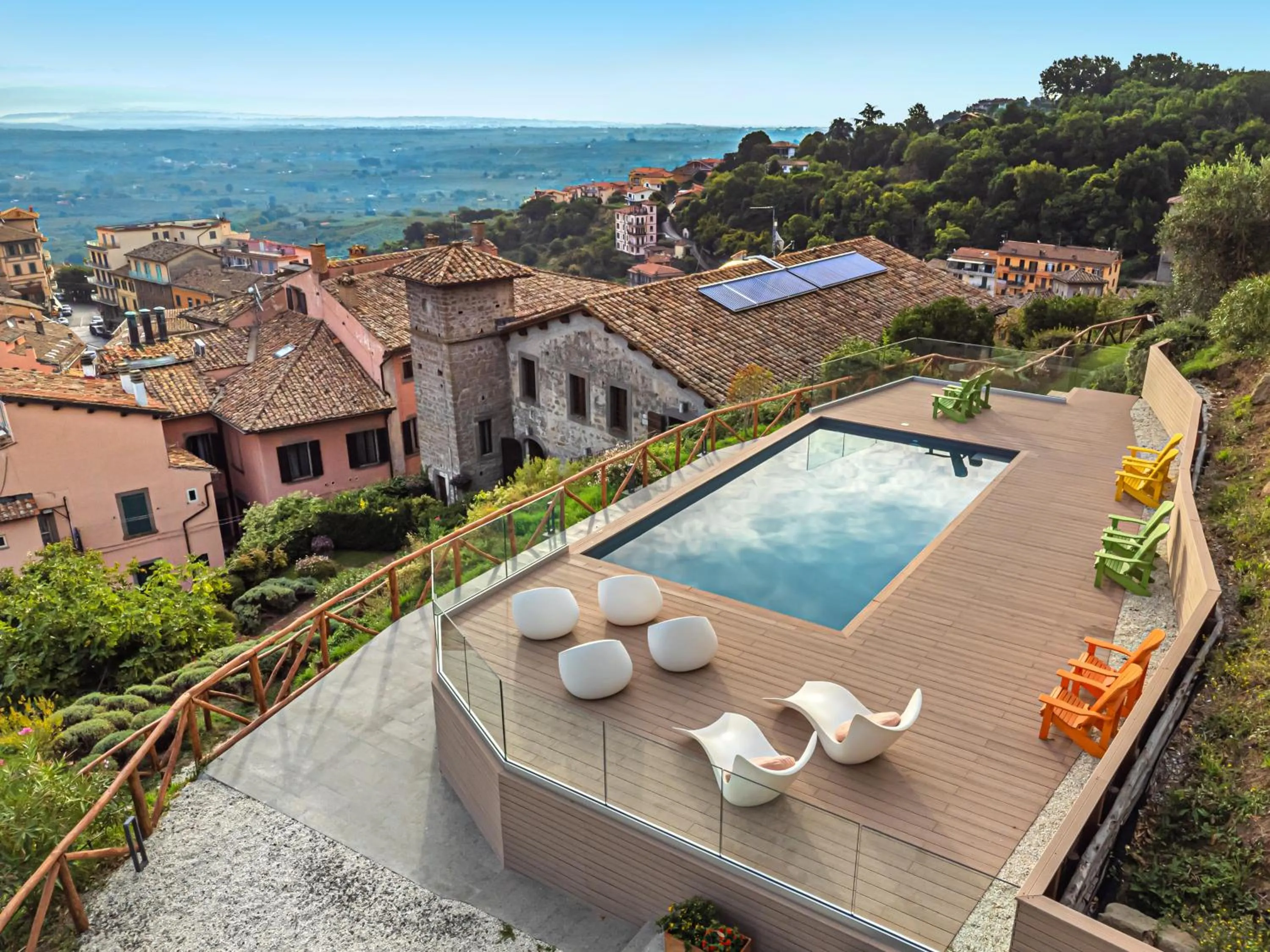 Swimming pool in Palazzo Catalani Resort