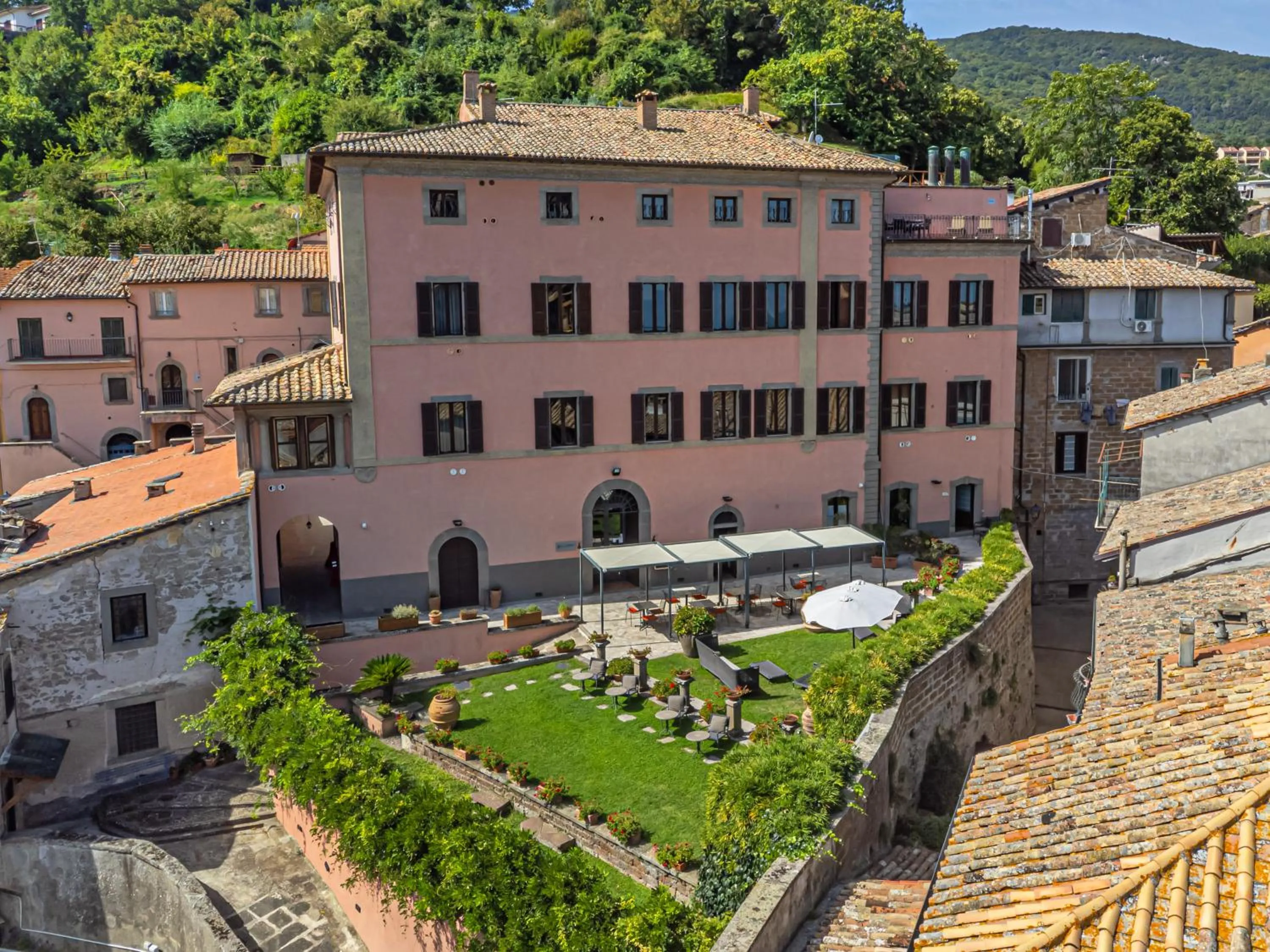 Property building in Palazzo Catalani Resort