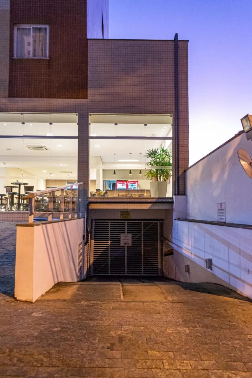 Parking in Hotel Malibu Inn Campinas