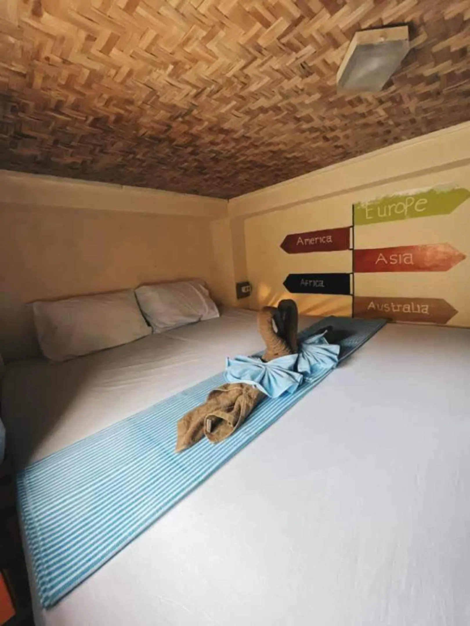 Bedroom, Bed in Gili La Boheme