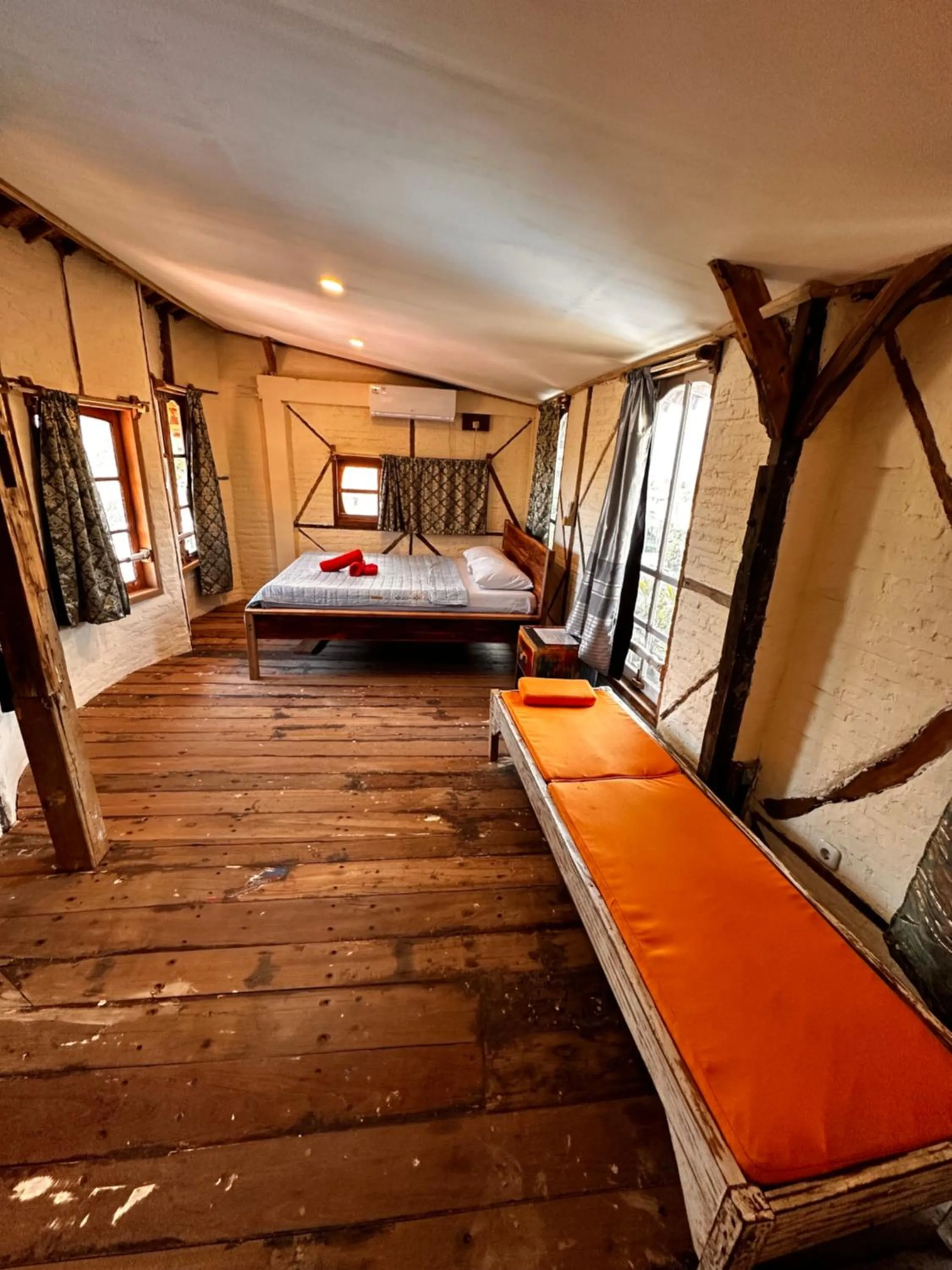 Bedroom, Bed in Gili La Boheme