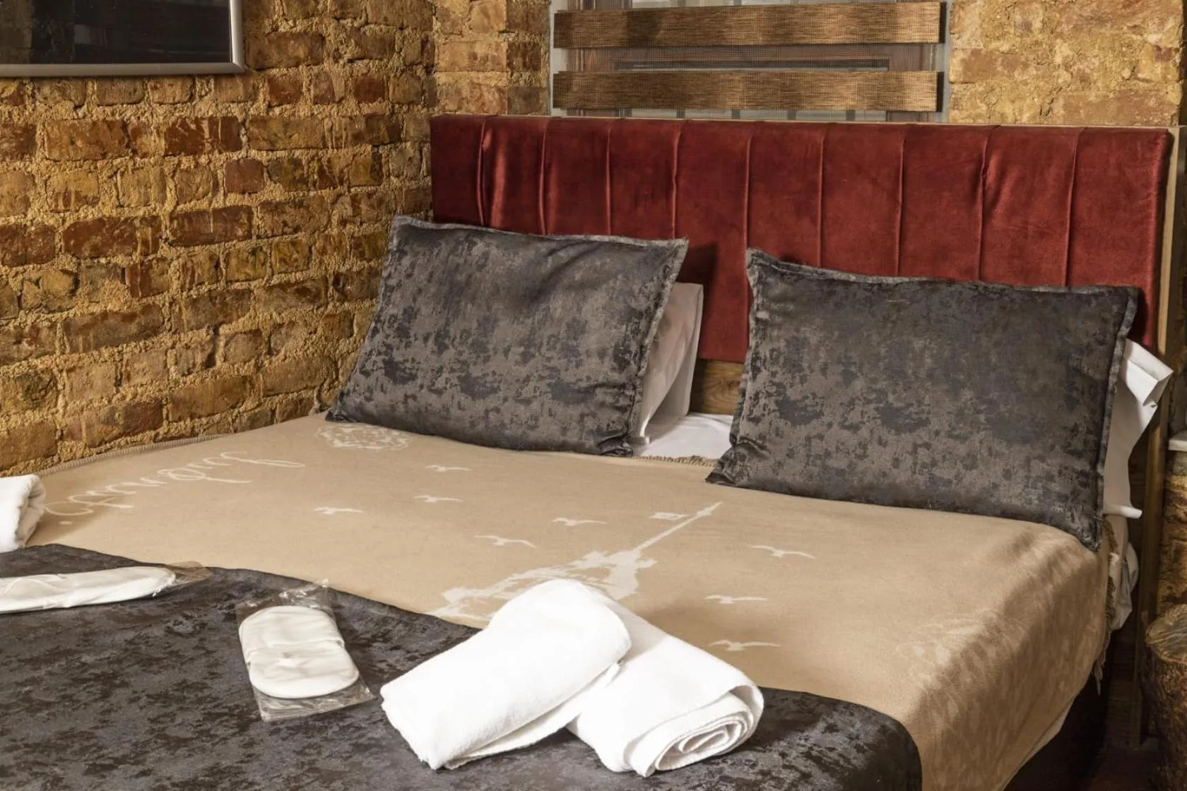 Bed in Historic Galata