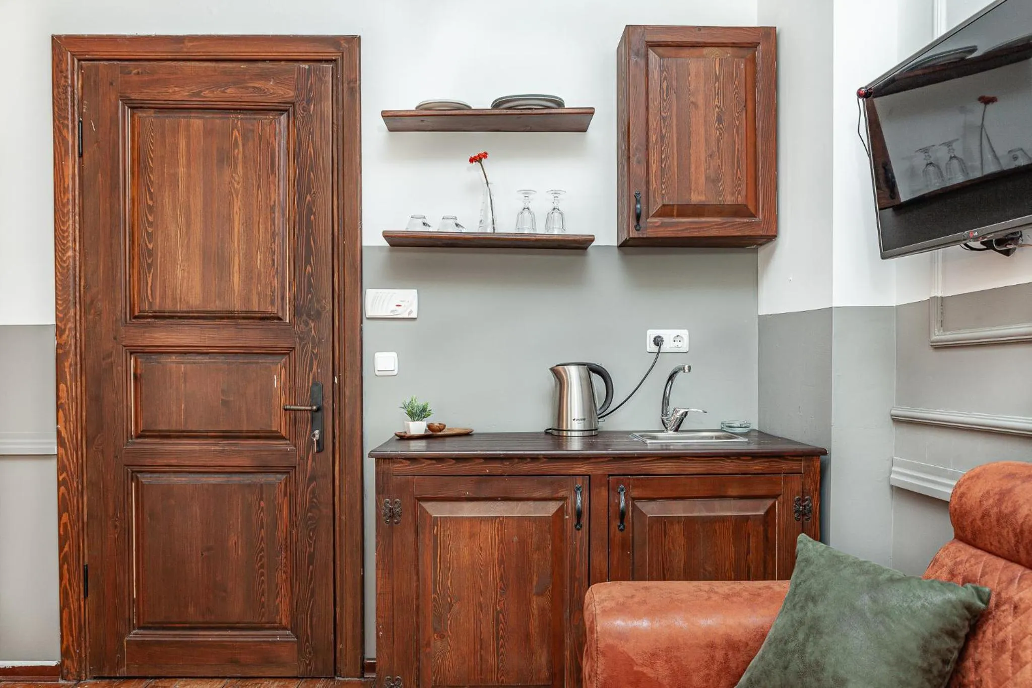 TV and multimedia in Historic Galata